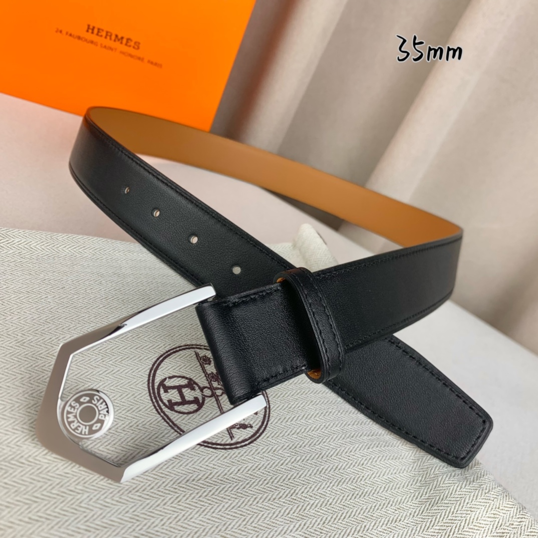 Hermès 爱马仕 新款皮带  原单品质  进口头层牛皮 黑色平纹面搭配土黄色平纹底  35mm宽  