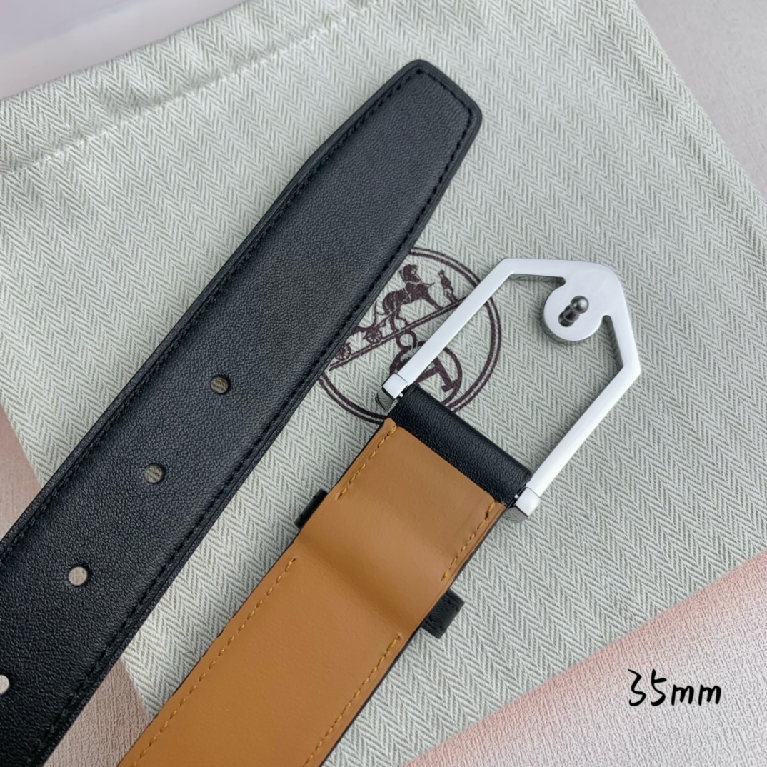Hermès 爱马仕 新款皮带  原单品质  进口头层牛皮 黑色平纹面搭配土黄色平纹底  35mm宽  