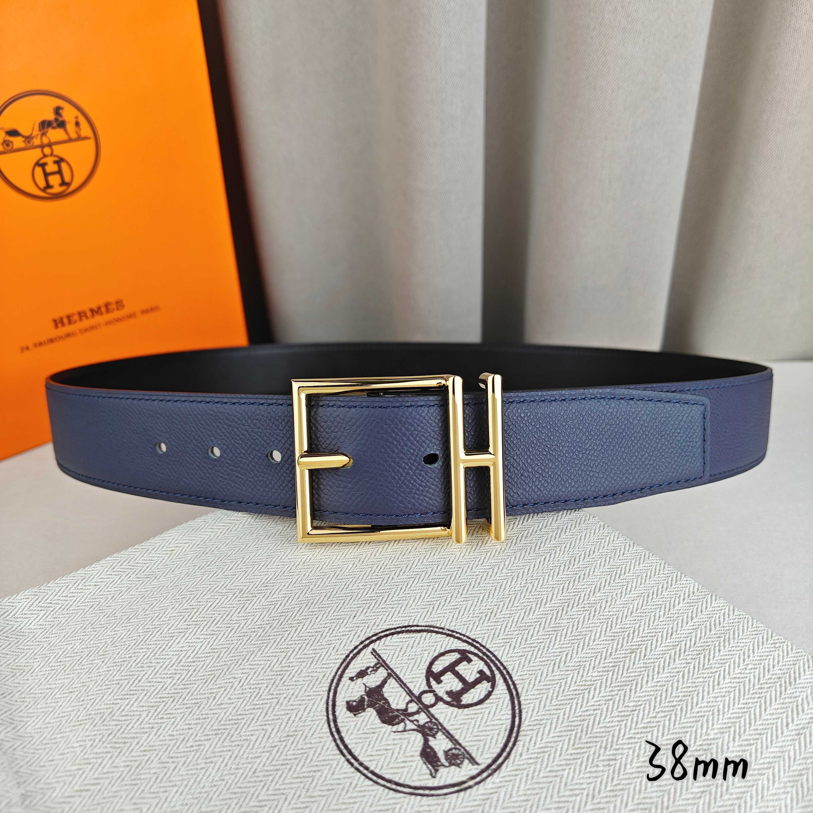 ZZ【配包装】Hermès 爱马仕针扣  原单品质 进口头层牛皮 靛蓝色手掌纹搭配黑色平纹   mm宽  双面可用  配官网H亮银/亮金扣