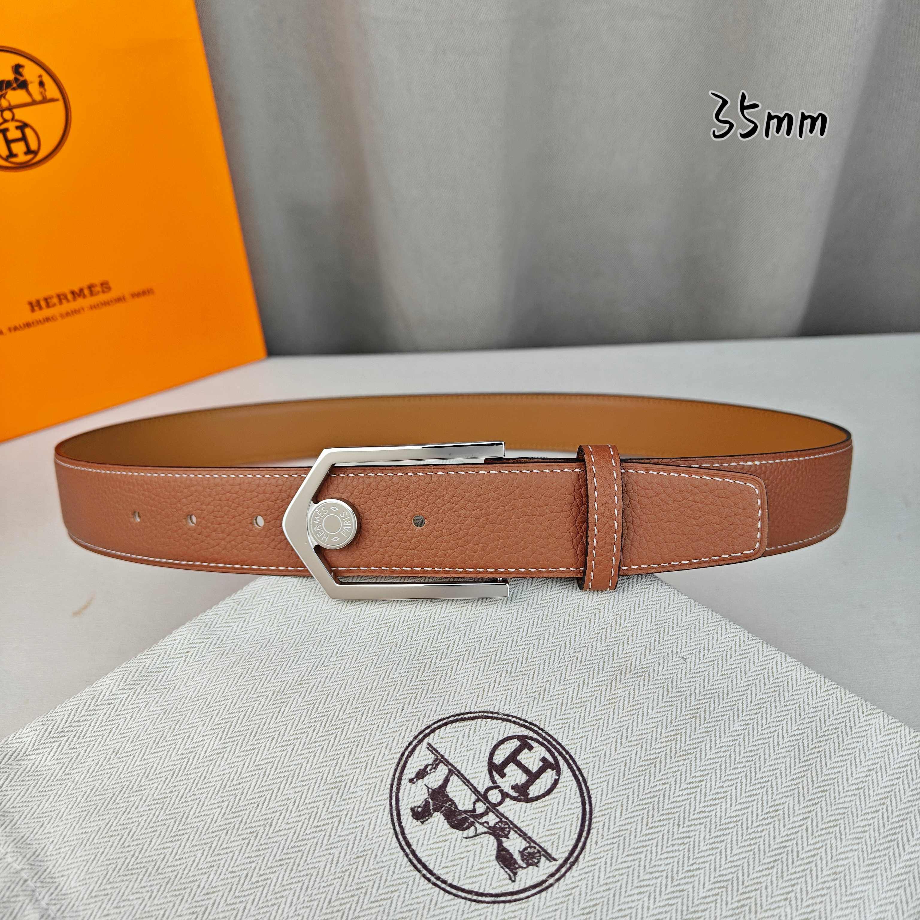 Hermès 爱马仕 新款皮带  原单品质  进口头层牛皮 土黄色荔枝纹面搭配土黄色平纹底  35mm宽