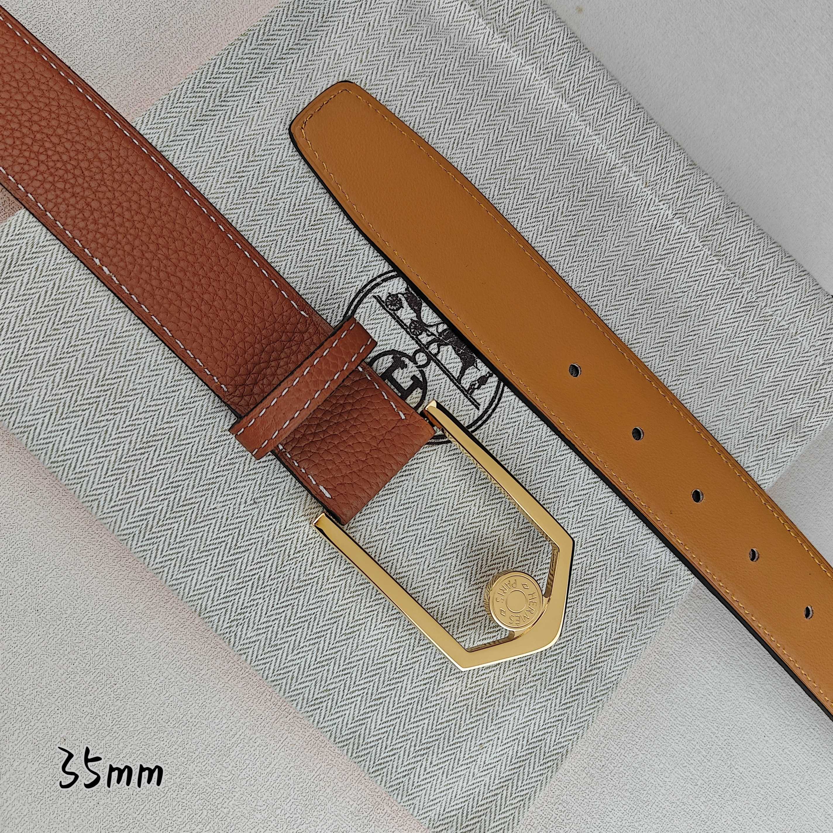 Hermès 爱马仕 新款皮带  原单品质  进口头层牛皮 土黄色荔枝纹面搭配土黄色平纹底  35mm宽