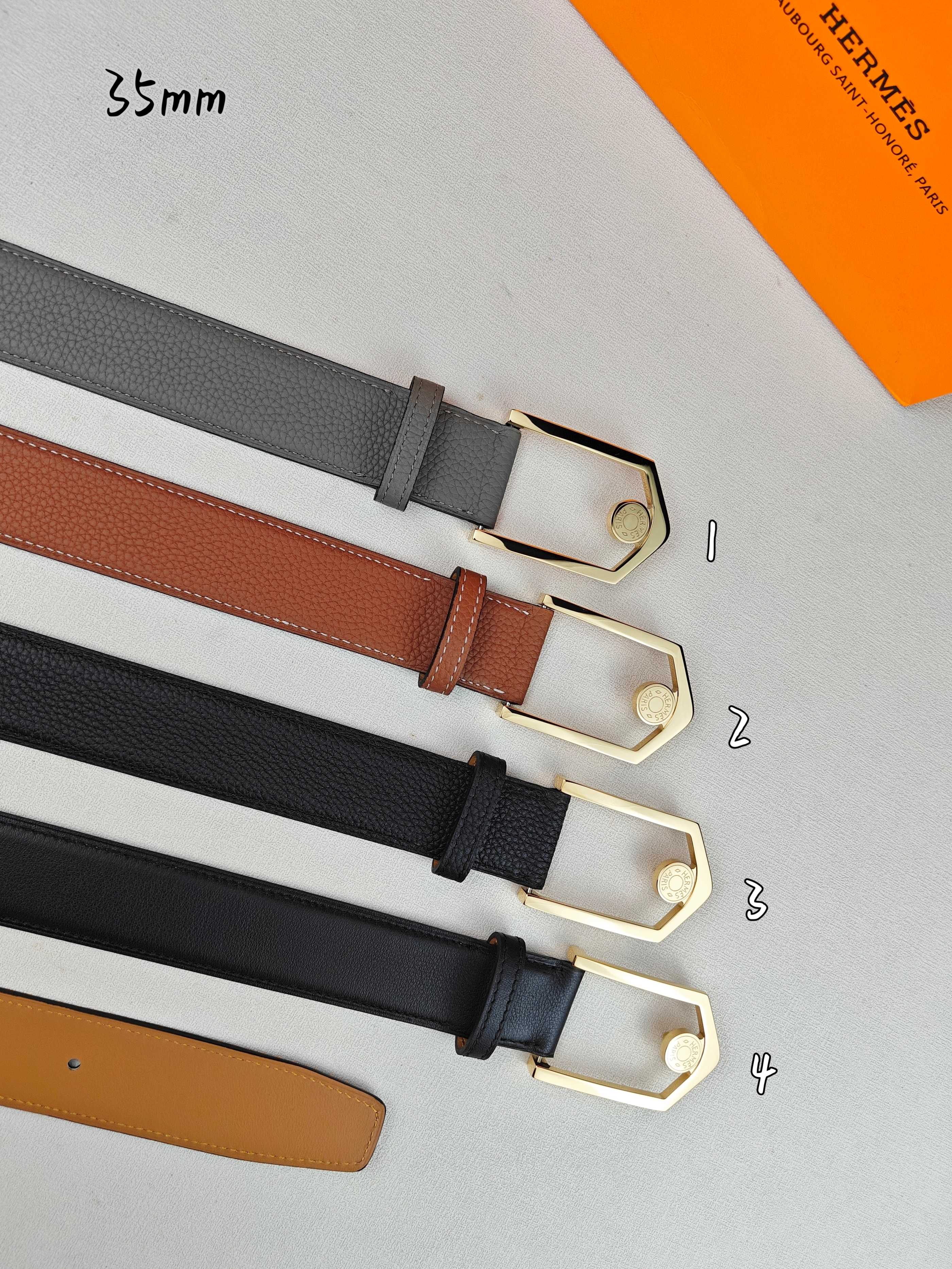 Hermès 爱马仕 新款皮带  原单品质  进口头层牛皮 荔枝纹/平纹面搭配土黄色平纹底  35mm宽