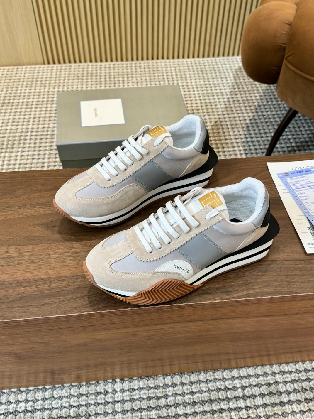 P360 Tom [TOM FORD] U.S. retro luz de lujo Parejas modelos de primavera y verano para llevar a otoño