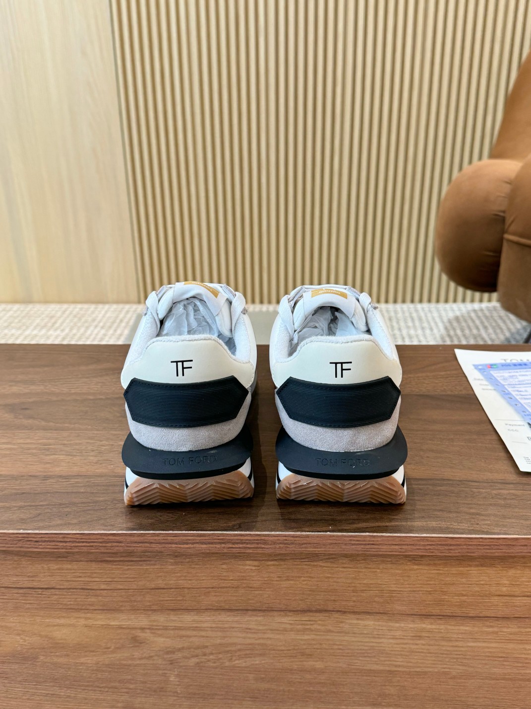 P360 Tom [TOM FORD] U.S. retro luz de lujo Parejas modelos de primavera y verano para llevar a otoño