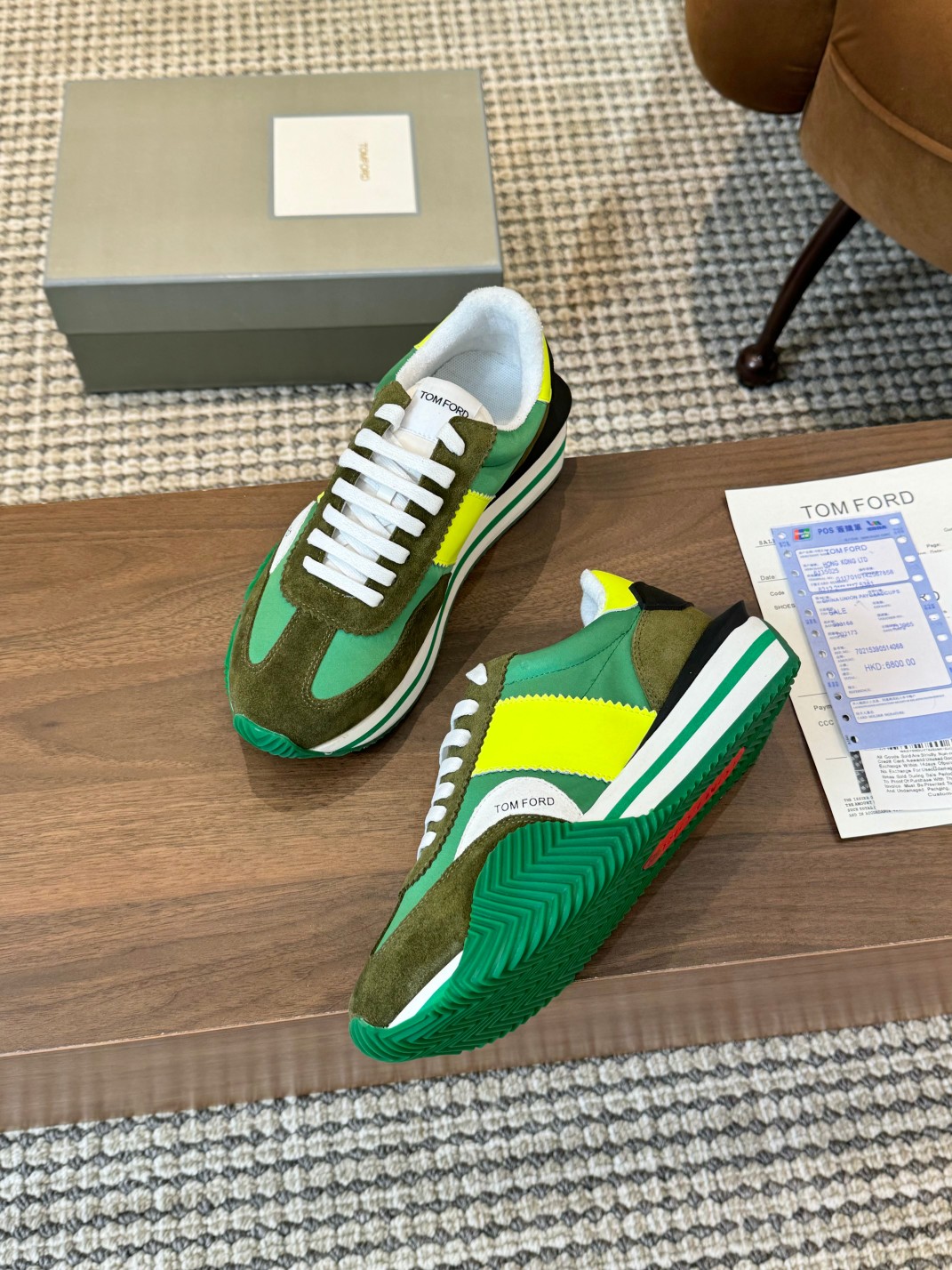 P360 Tom [TOM FORD] U.S. retro luz de lujo Parejas modelos de primavera y verano para llevar a otoño