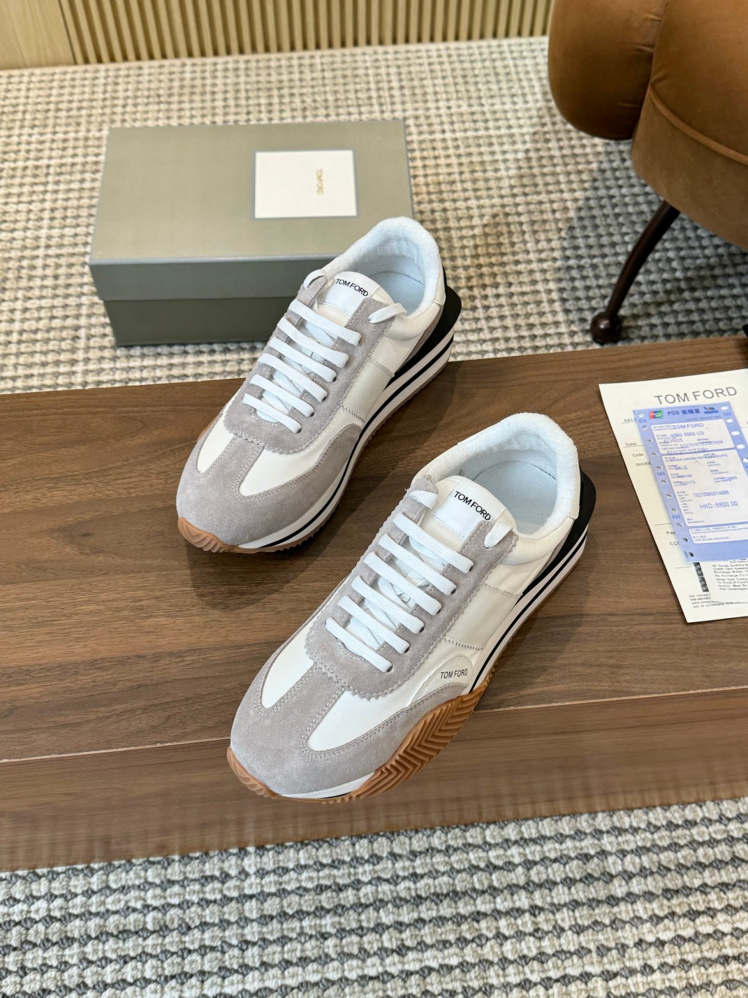 P360 Tom [TOM FORD] U.S. retro luz de lujo Parejas modelos de primavera y verano para llevar a otoño