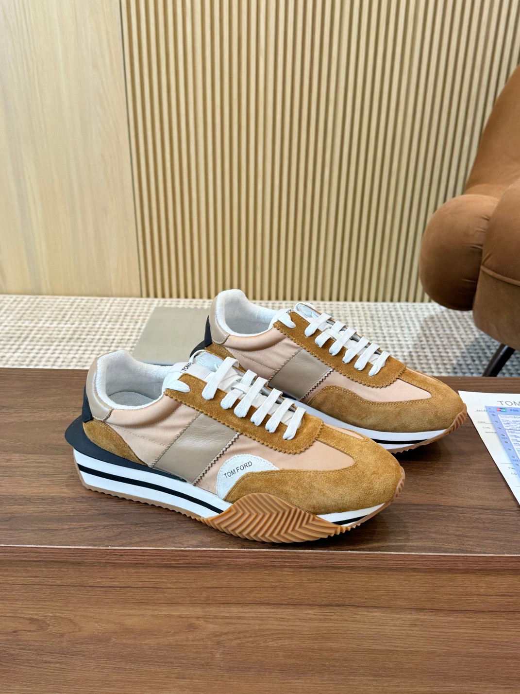 P360 Tom [TOM FORD] U.S. retro luz de lujo Parejas modelos de primavera y verano para llevar a otoño