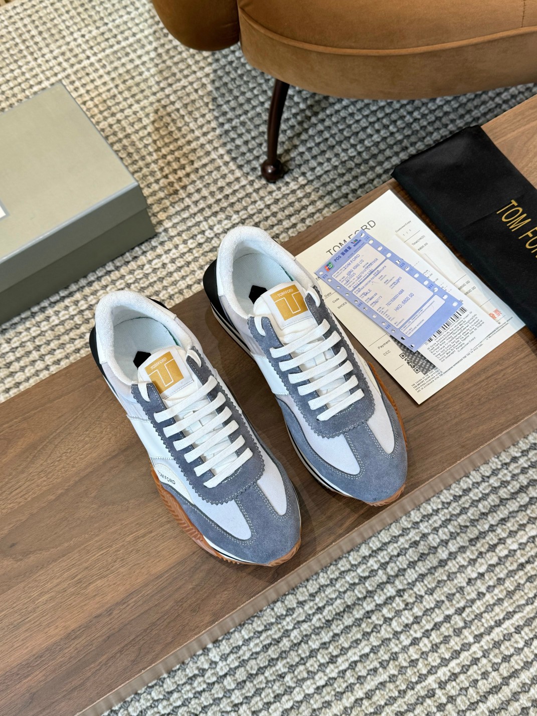 P360 Tom [TOM FORD] U.S. retro luz de lujo Parejas modelos de primavera y verano para llevar a otoño
