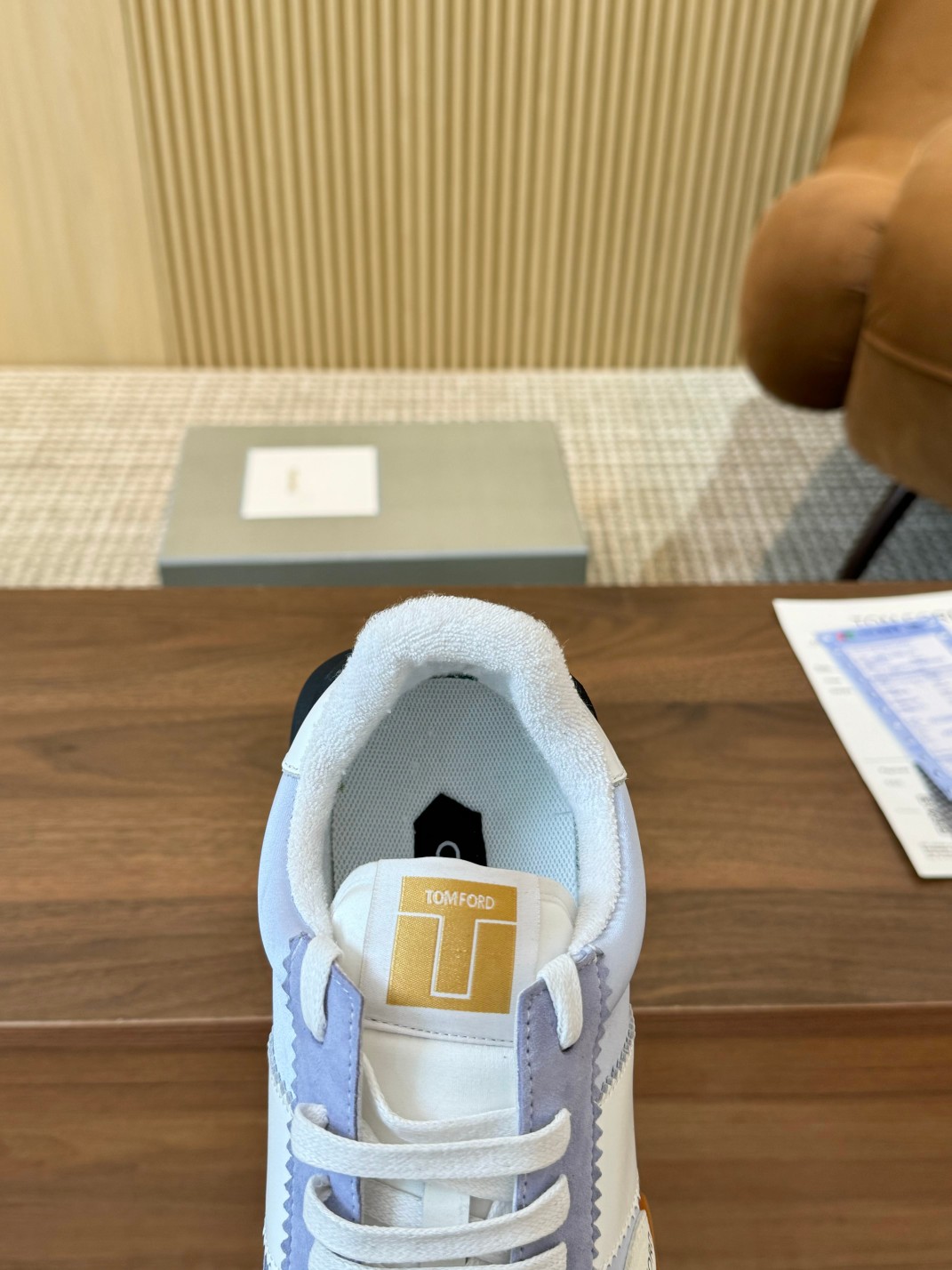 P360 Tom [TOM FORD] U.S. retro luz de lujo Parejas modelos de primavera y verano para llevar a otoño