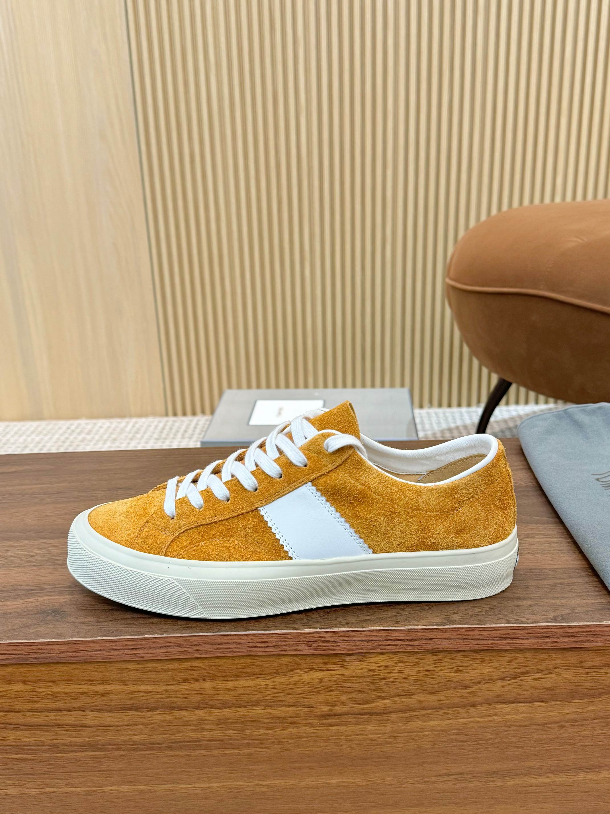 Tom Ford Suede Low-Top Sneakers for Women - Stylish and Comfortable 1 Tom Ford Suede Low-Top Sneakers for Women - Stylish and Comfortable