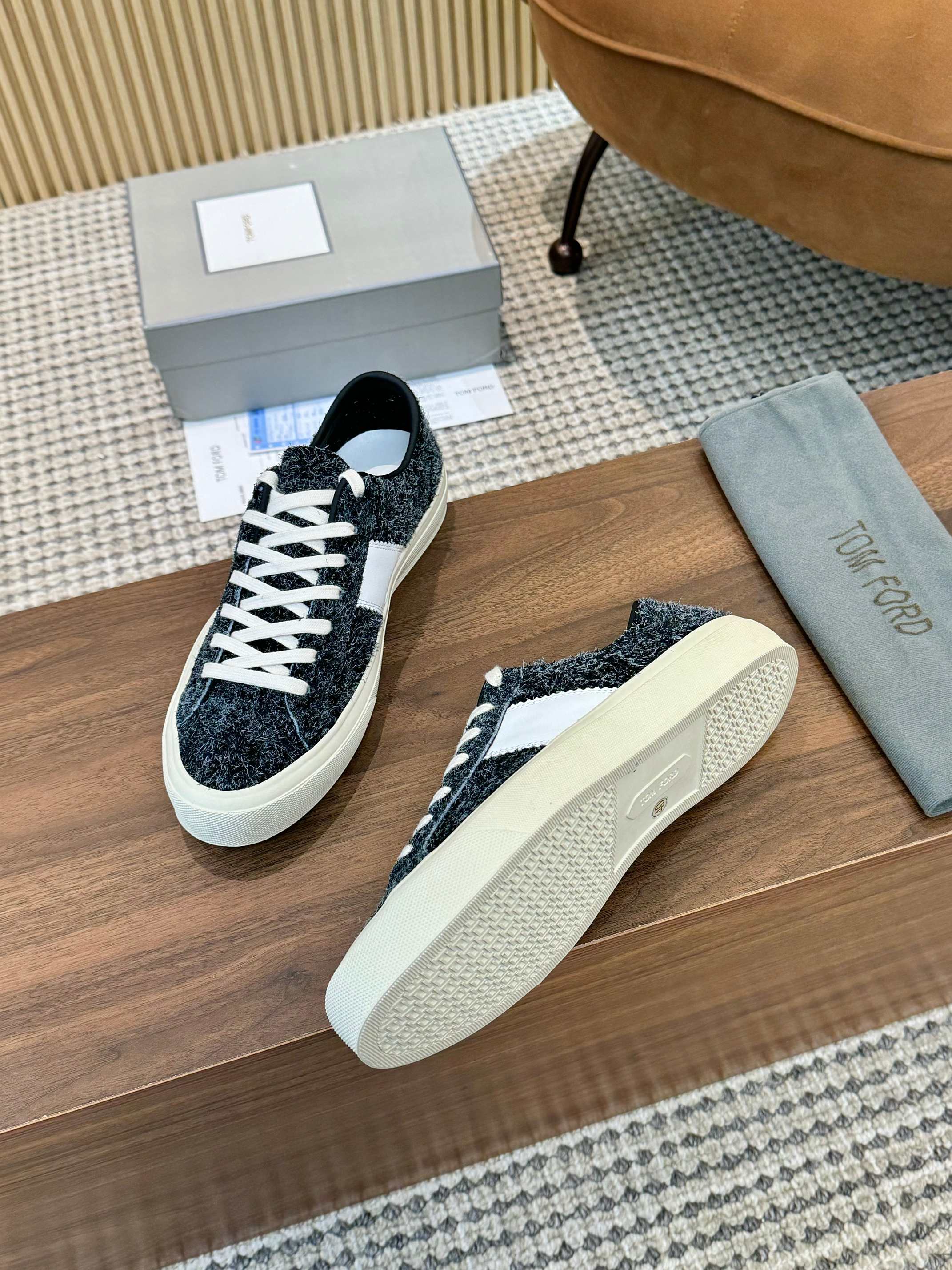 Tom Ford Men's Black and White Suede Low-Top Sneakers - Iconic Style 5 a1746411165209 4800