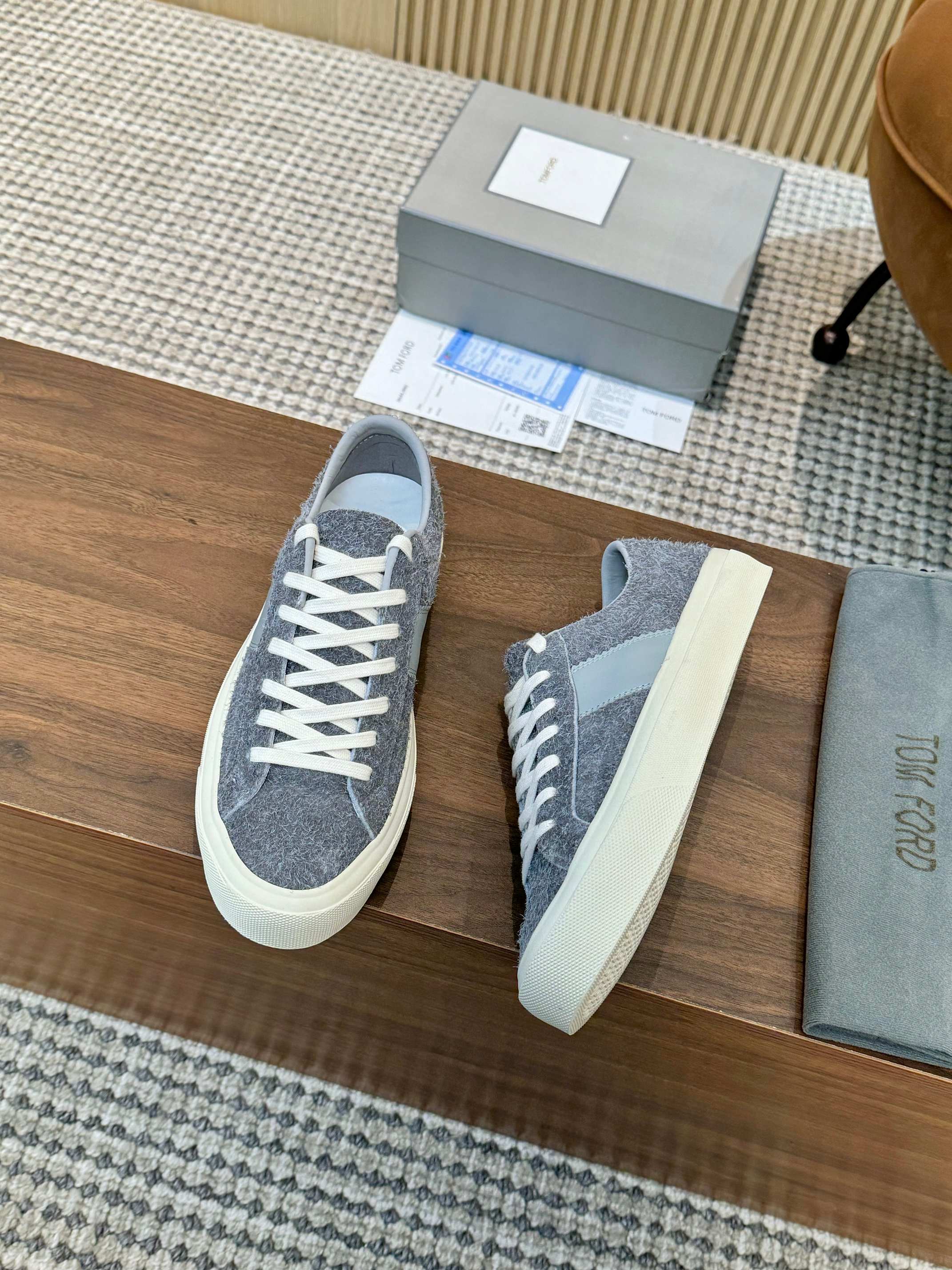 Tom Ford Men's Gray Suede Low-Top Sneakers Designer Casual Shoes 4 a1746411249336 1415