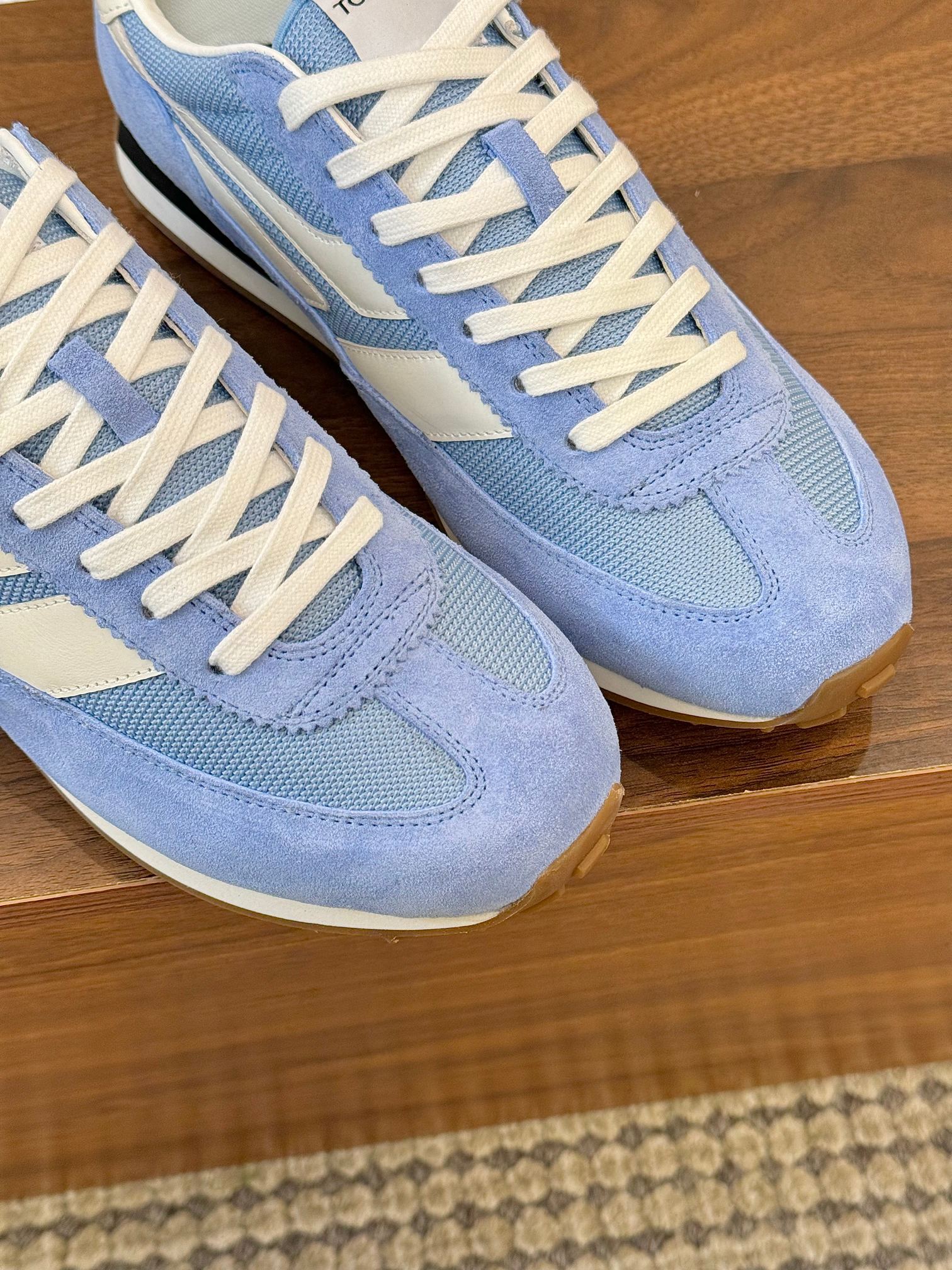 Tom Ford Mick Sneakers: Luxurious, Comfortable, and Timeless High-End Footwear - 图片 4