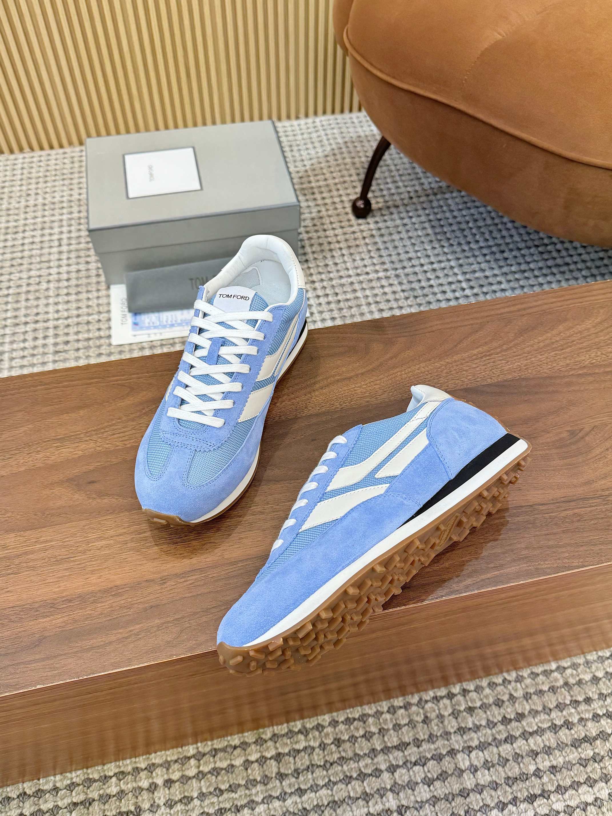 Tom Ford Mick Sneakers: Luxurious, Comfortable, and Timeless High-End Footwear - 图片 5