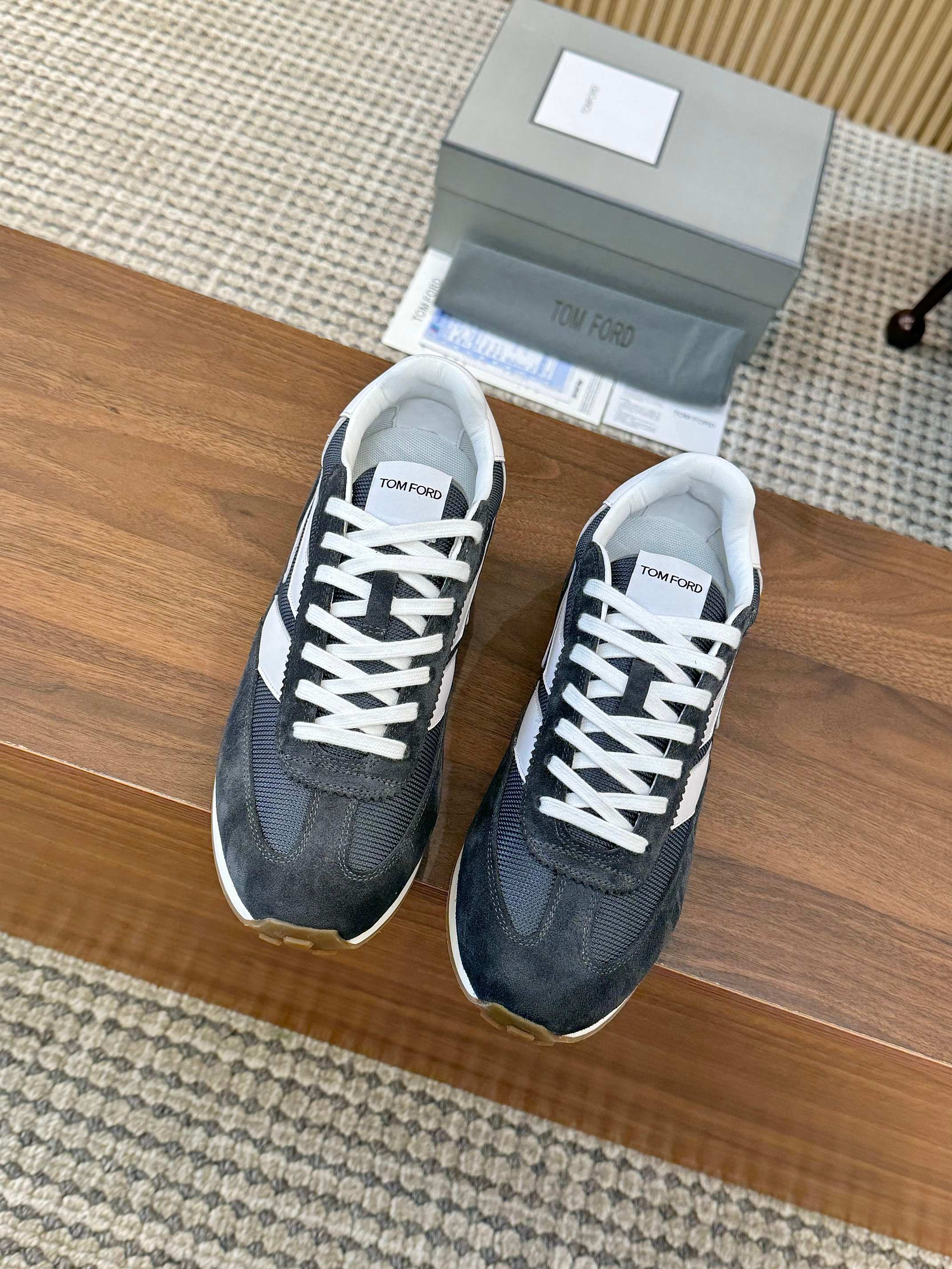 Luxurious Tom Ford Mick Sneakers: Classic, Comfortable, and Stylish in Every Closet - 图片 4