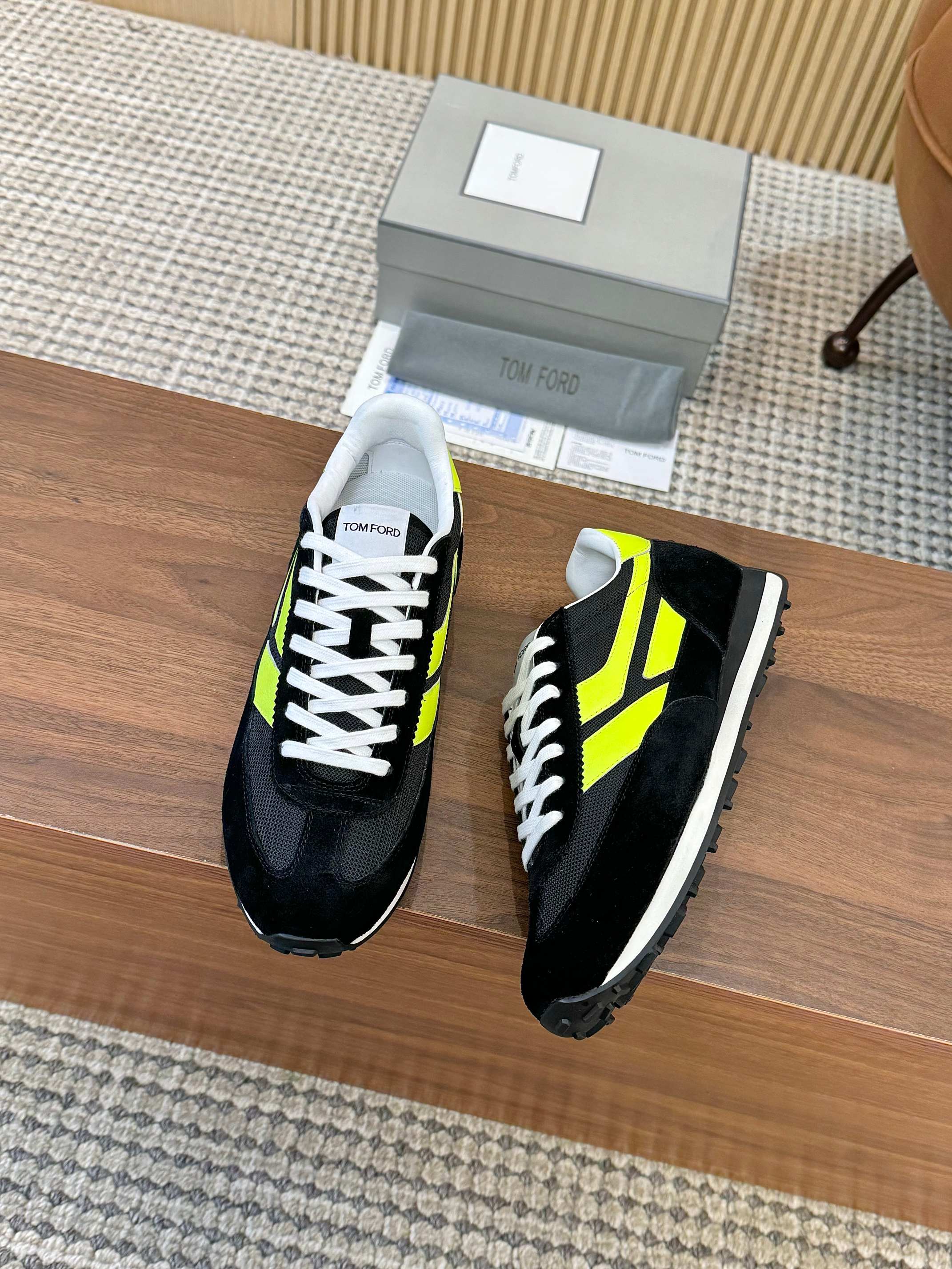 Luxury Tom Ford Mick Sneakers: Classic, Comfortable, and Stylish in 2025 - 图片 9