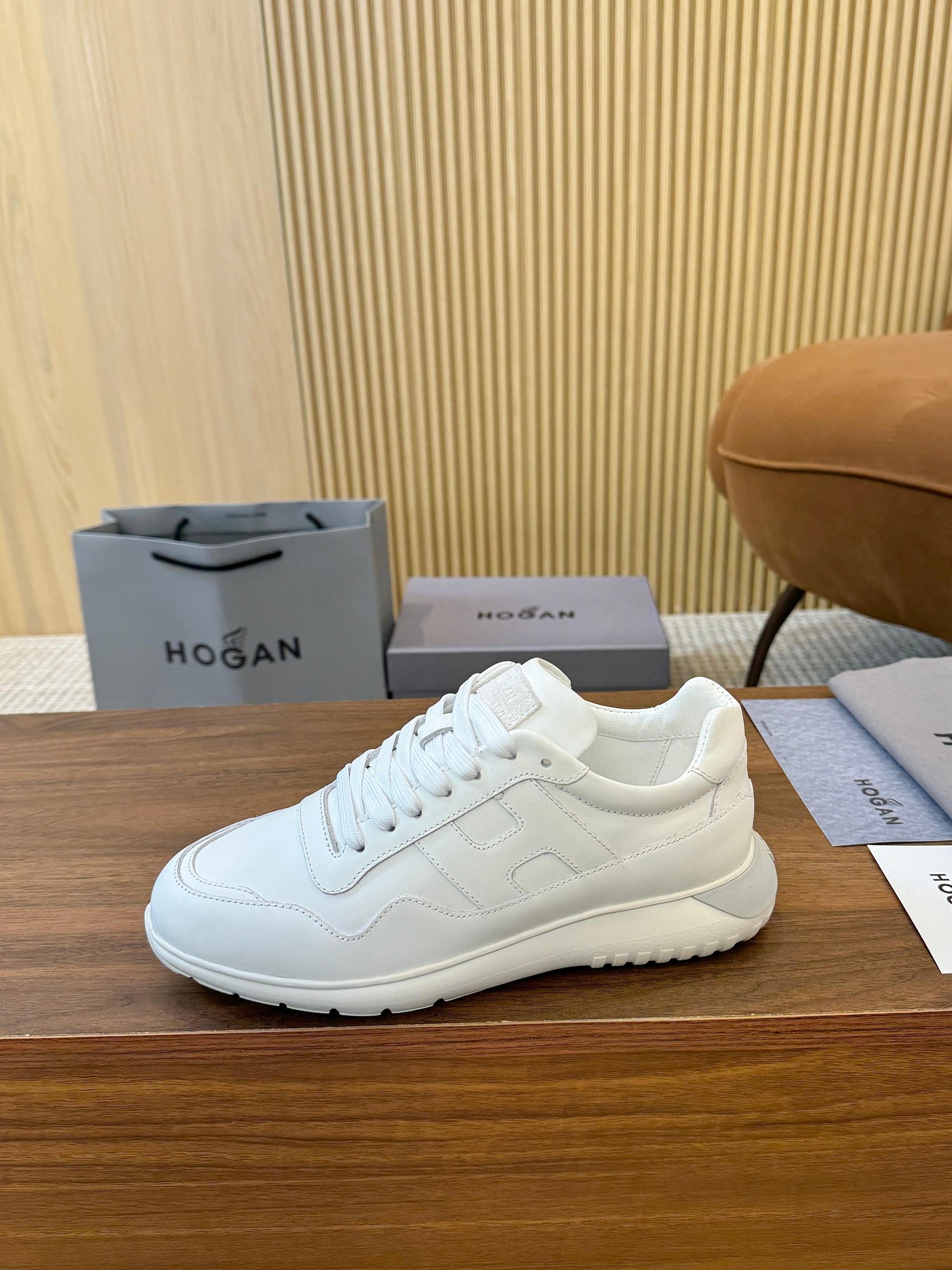 _dli9sB93Ov6QMoM0bW-PIutPHj84i5IBuLtzi2A