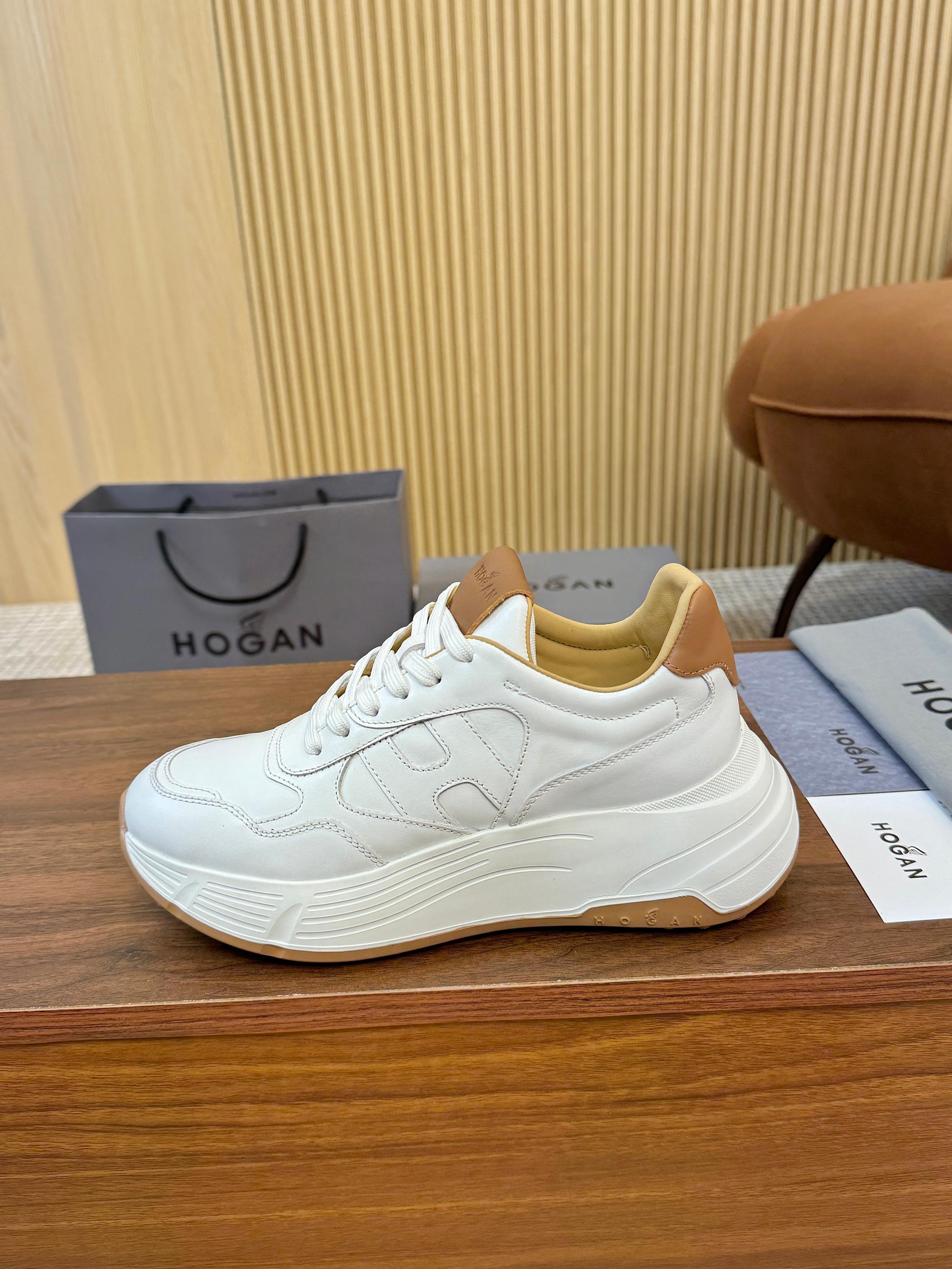 NO:670244,HOGAN Hogan sports and casual couple shoes, suede calfskin splicing design, contrasting LOGO on the side, trademark embossing on the tongue, fine and symmetrical perforations, perfect and smooth lines, thin strap stitching sneakers, classic and timeless, the first choice for couples, [Rose] [Rose] [Strong] [Strong] 35-44 size 45 can be customized. If you repost the picture, it will be popular..., casual shoes/sneakers, hogan, sneakers, cowhide19860909HOGAN霍根运动休闲情侣鞋,绒面小牛皮拼接设计,侧面LOGO撞色,鞋舌有商标压印,穿孔精细对称,线条完美流畅,细带拼接运动鞋,经典永不过时,是情侣们追求首选,[玫瑰][玫瑰][强][强]35-44码45可以定做.转图必爆……….,休闲鞋/运动鞋,hogan,sneakers,cowhide,Women's Shoes