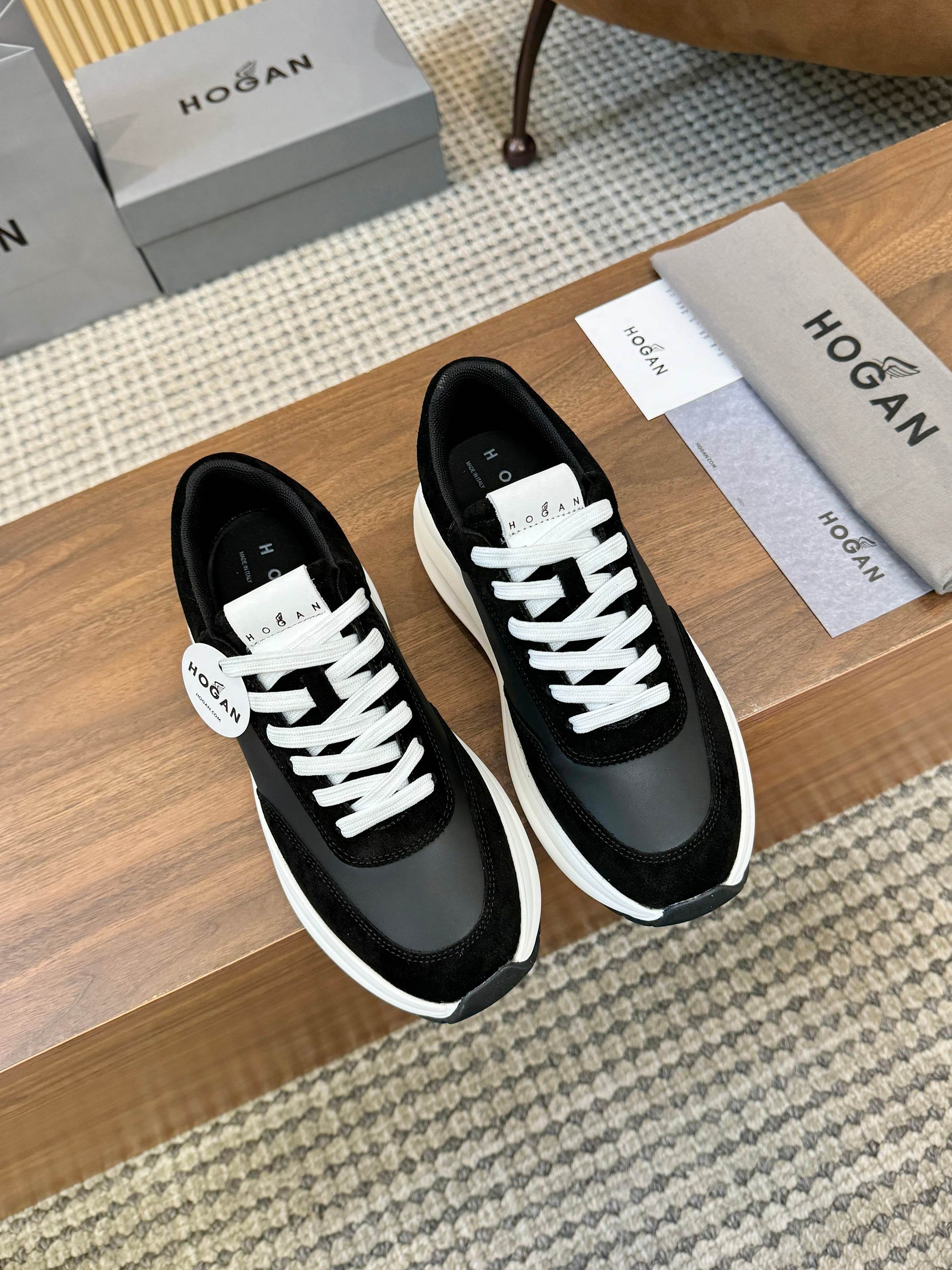 Designer Sneakers
