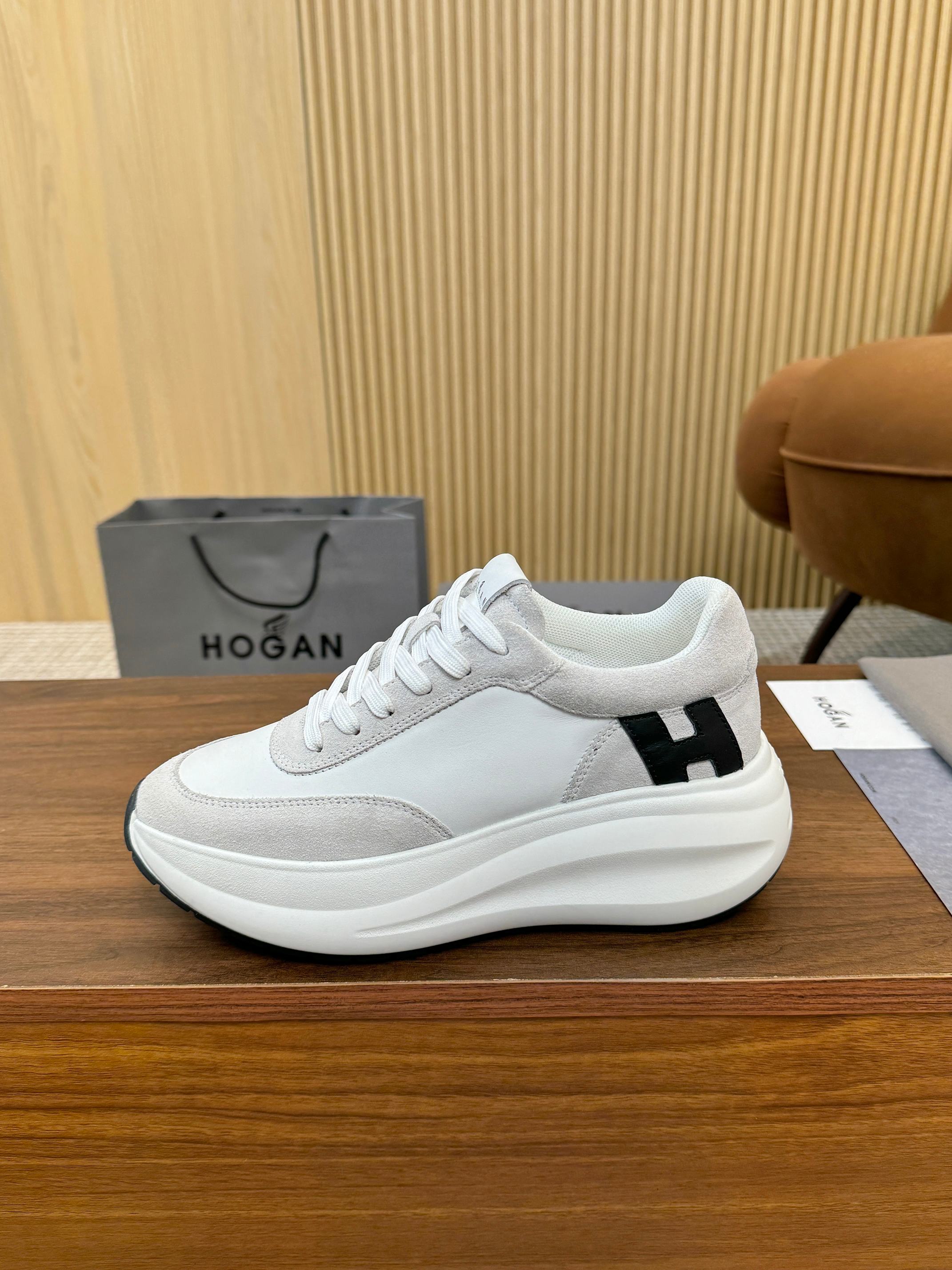 Designer Sneakers