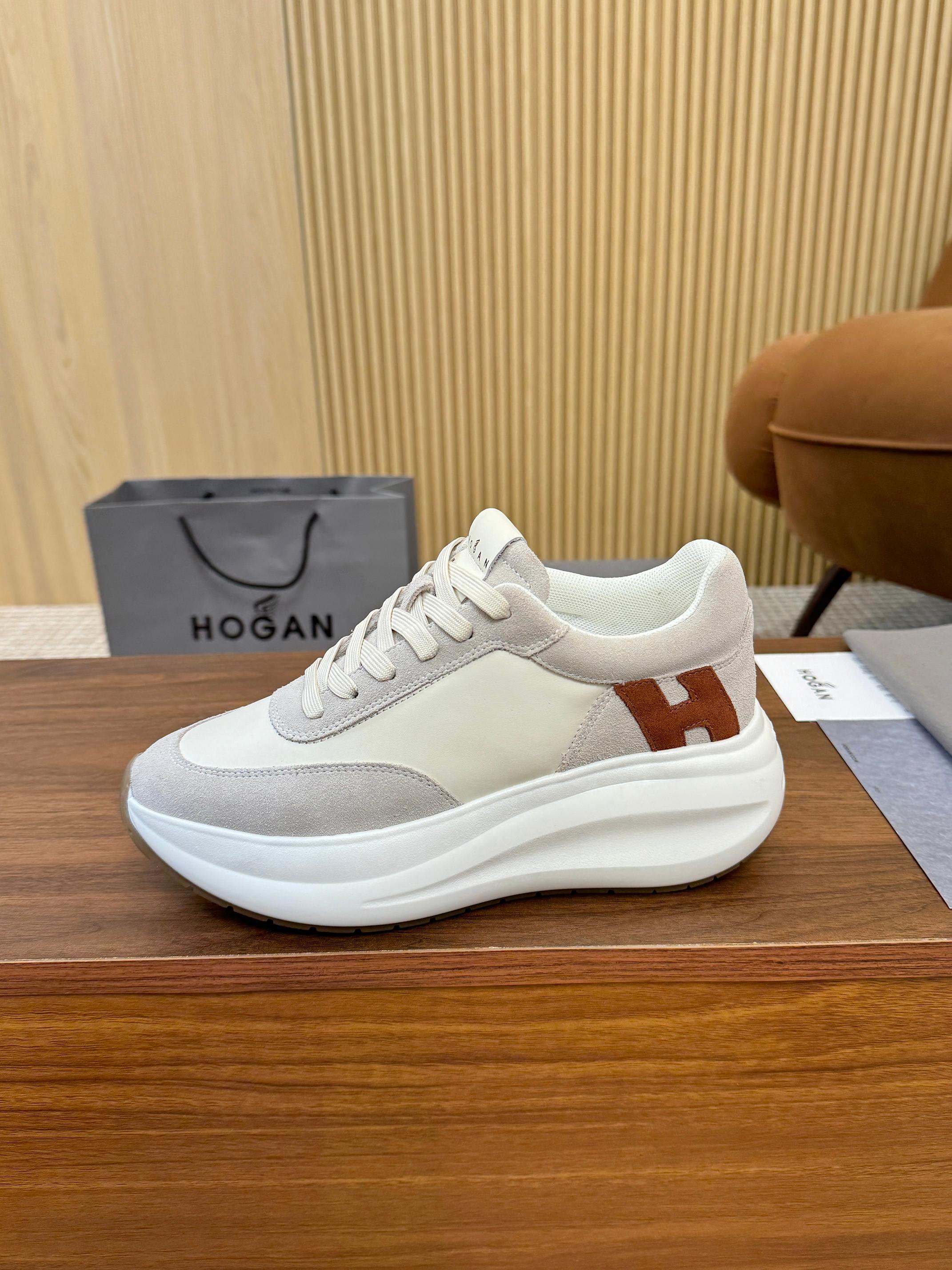 Designer Sneakers