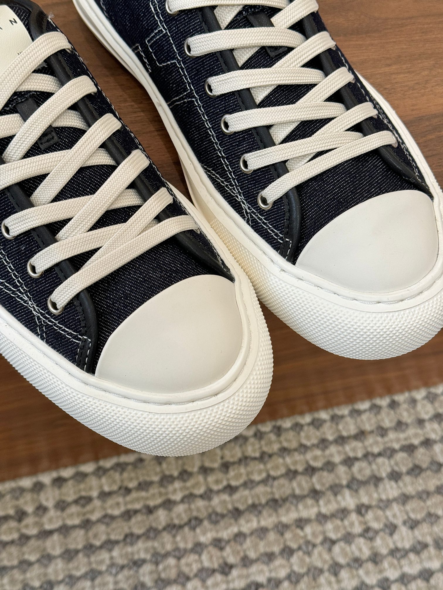 Designer Sneakers