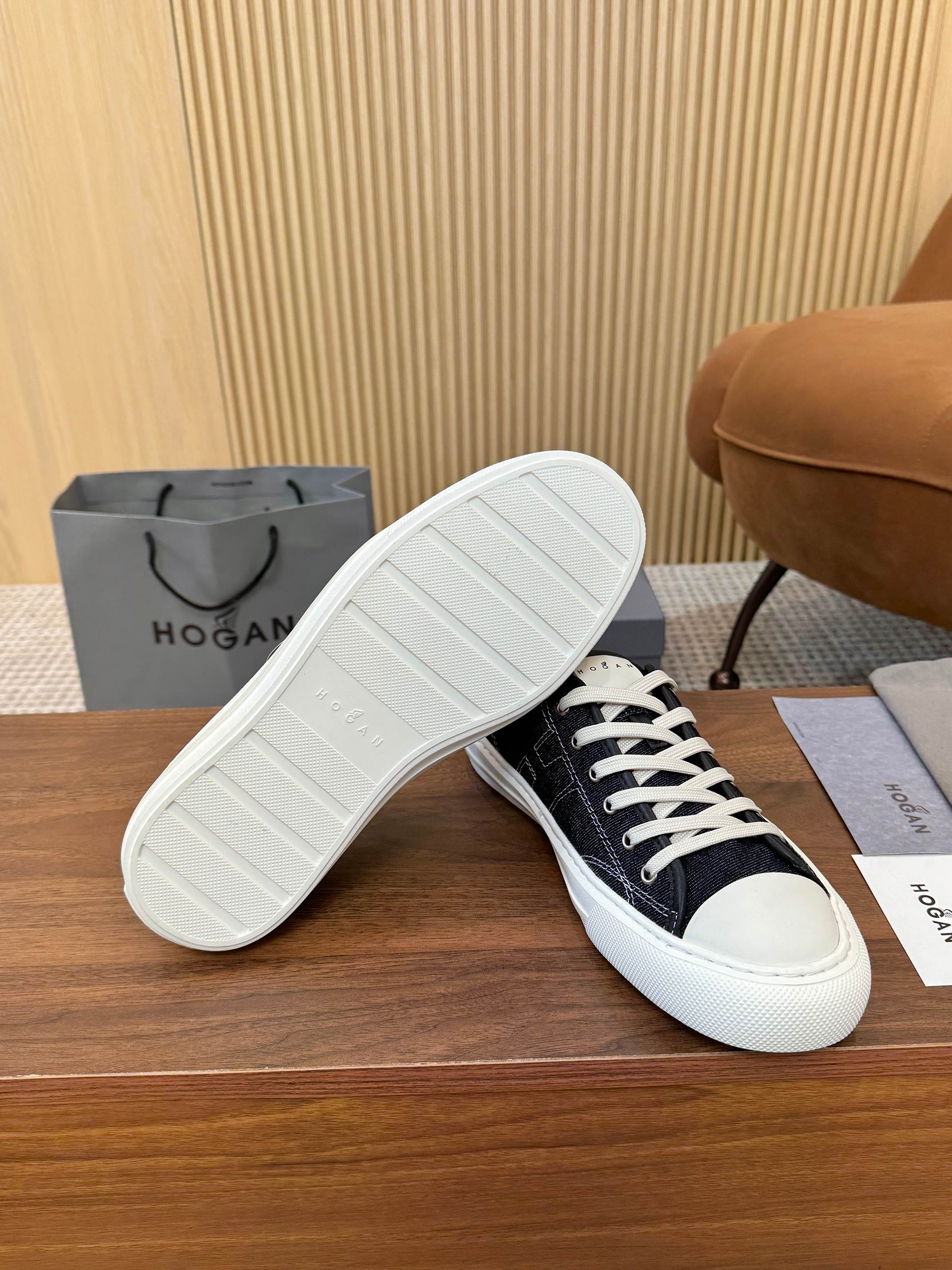 Designer Sneakers