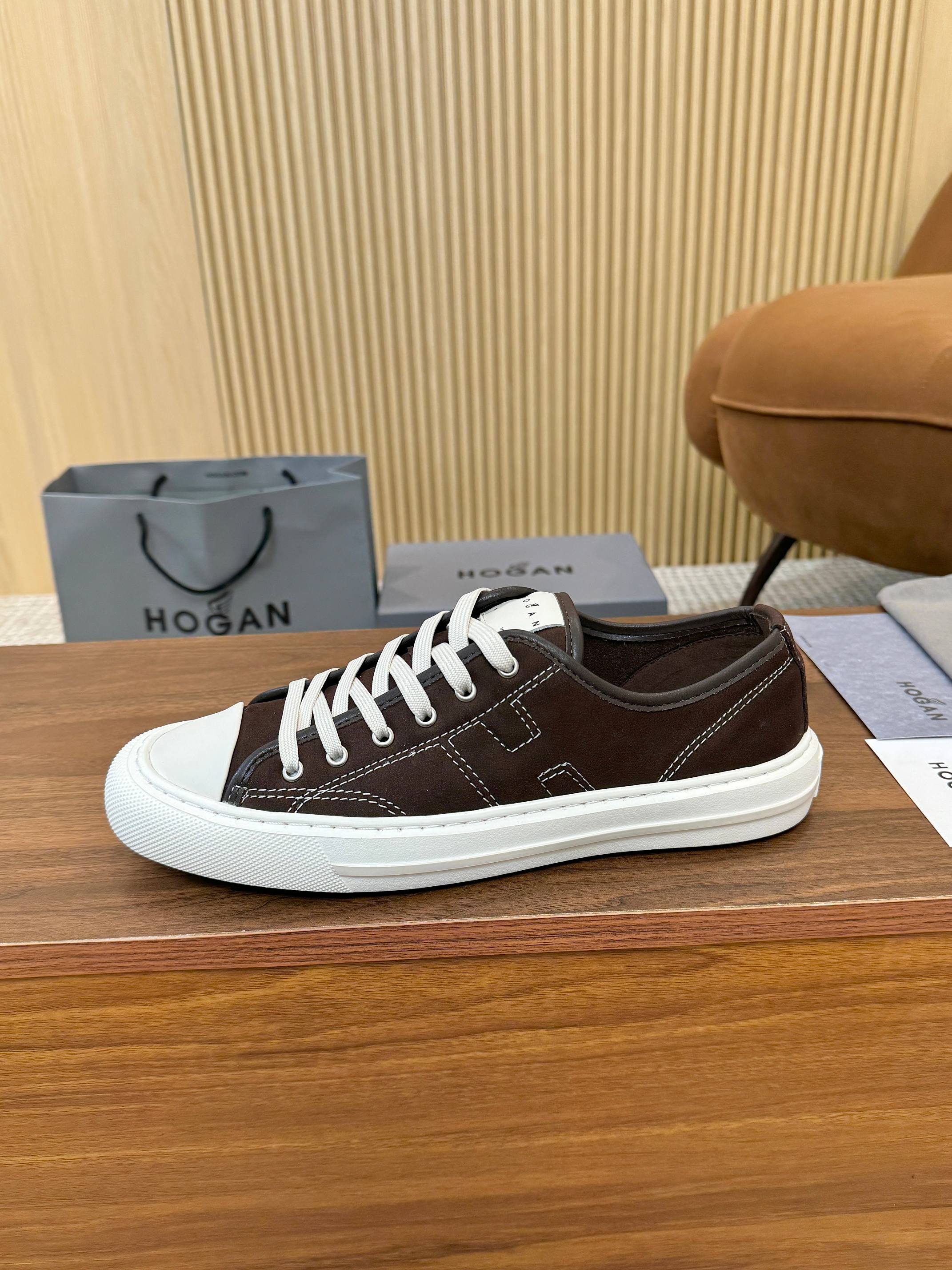 Designer Sneakers