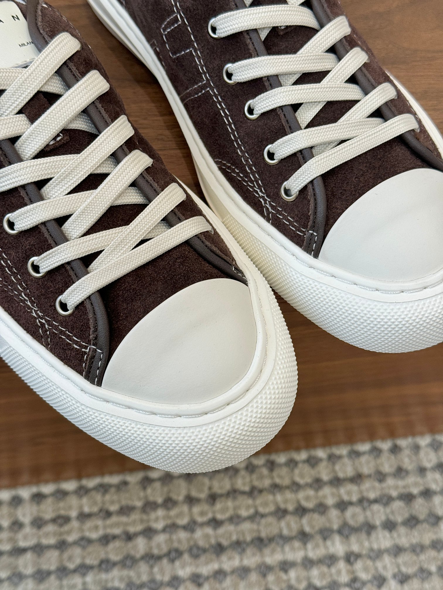 Designer Sneakers
