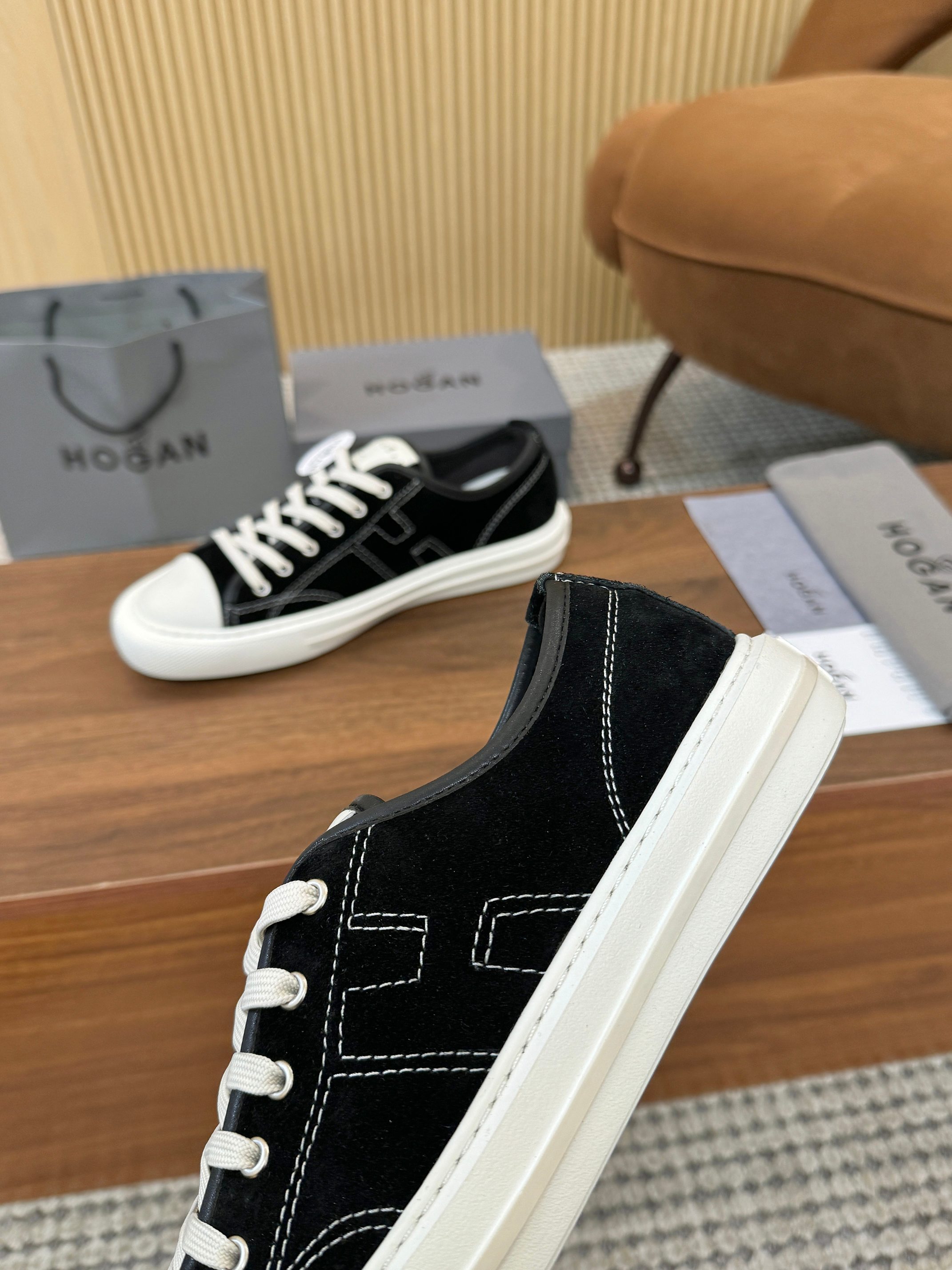 Designer Sneakers
