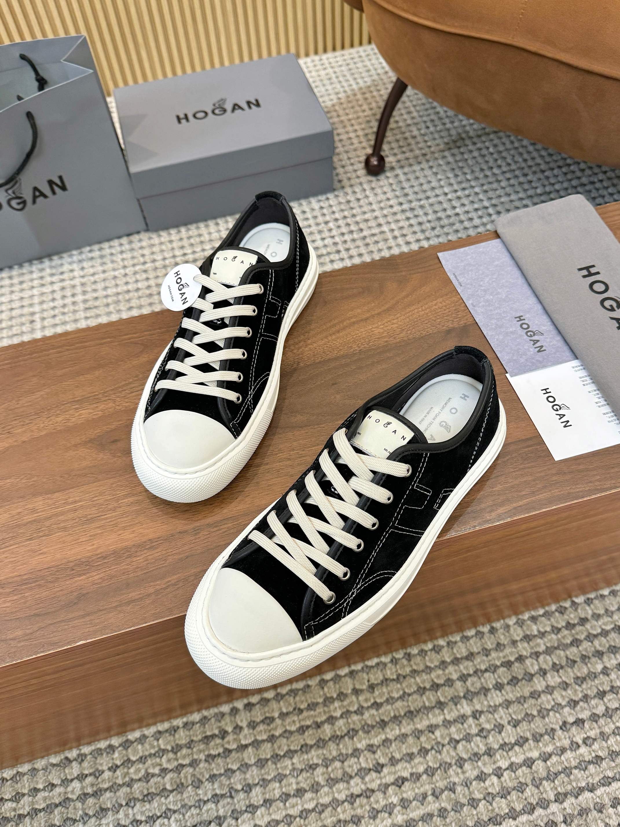 Designer Sneakers