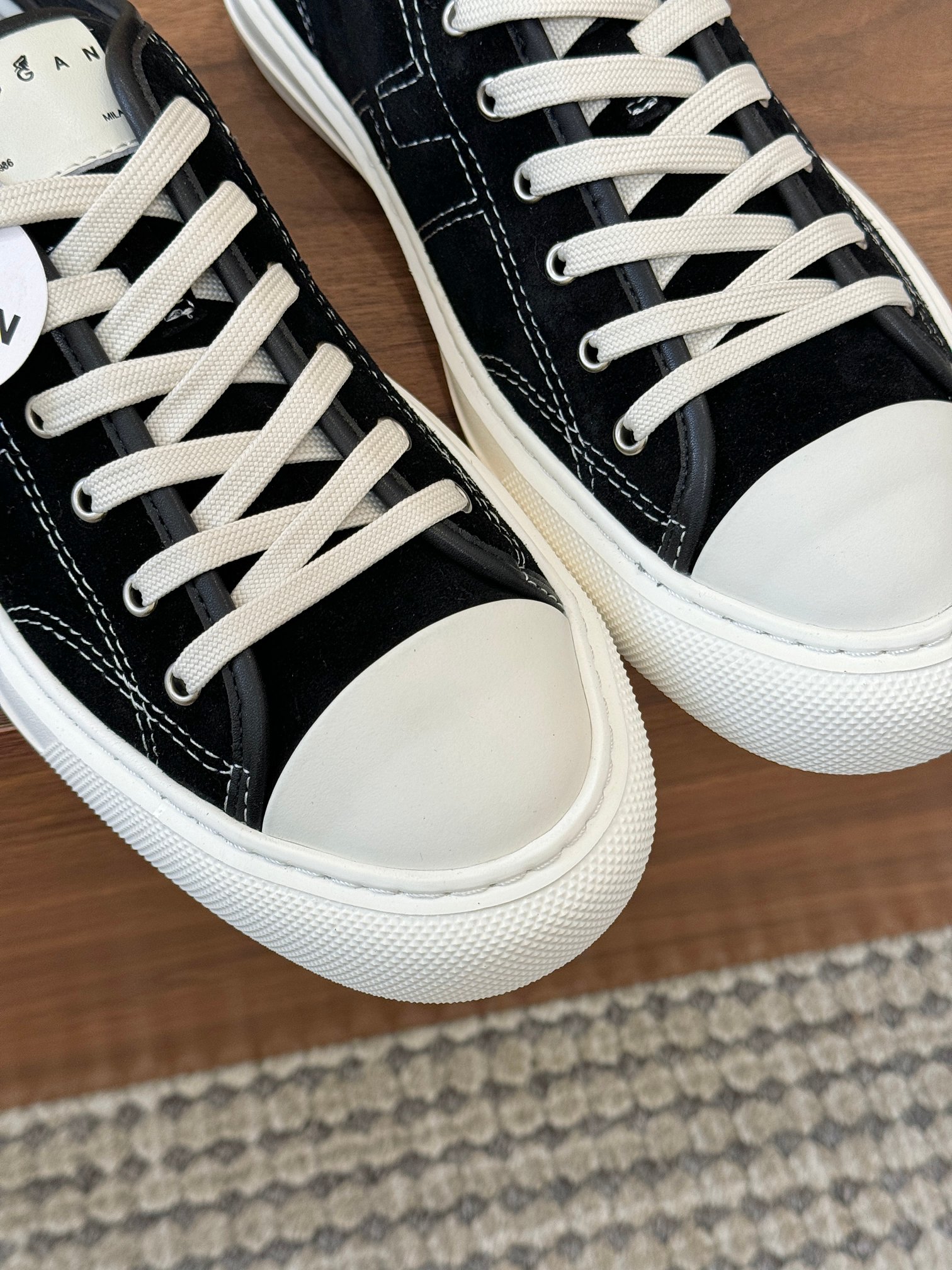 Designer Sneakers