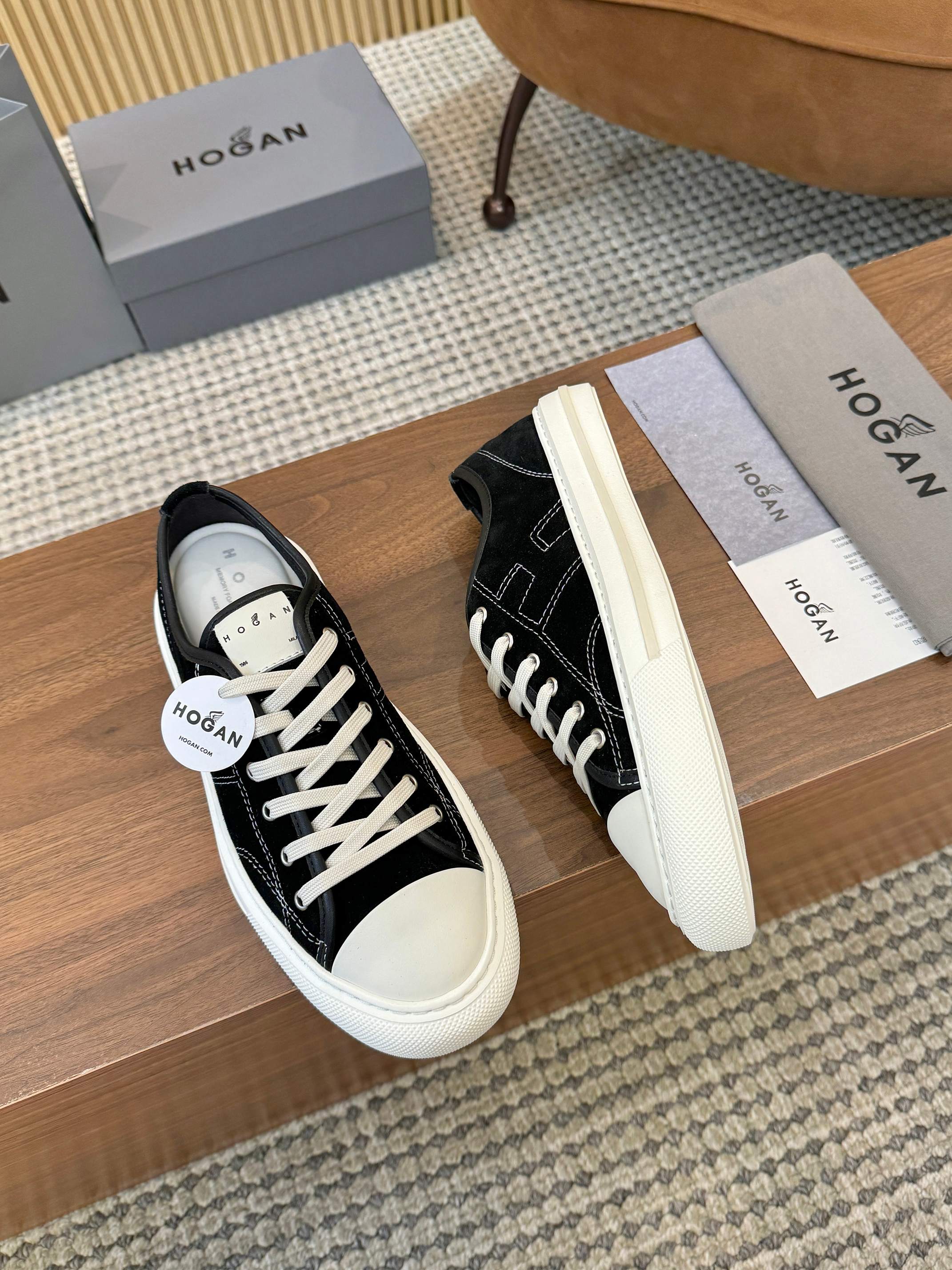 Designer Sneakers