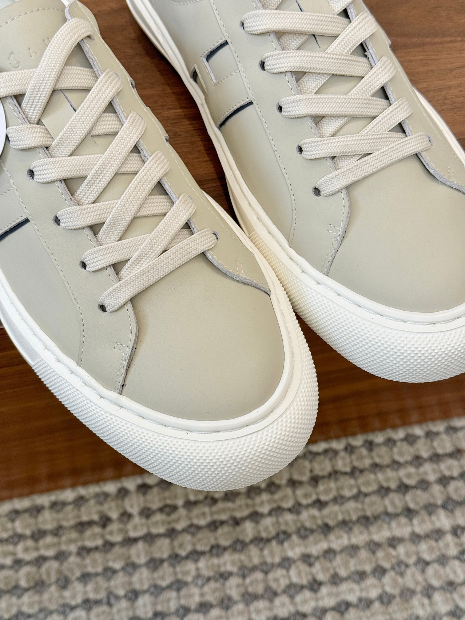 Designer Sneakers