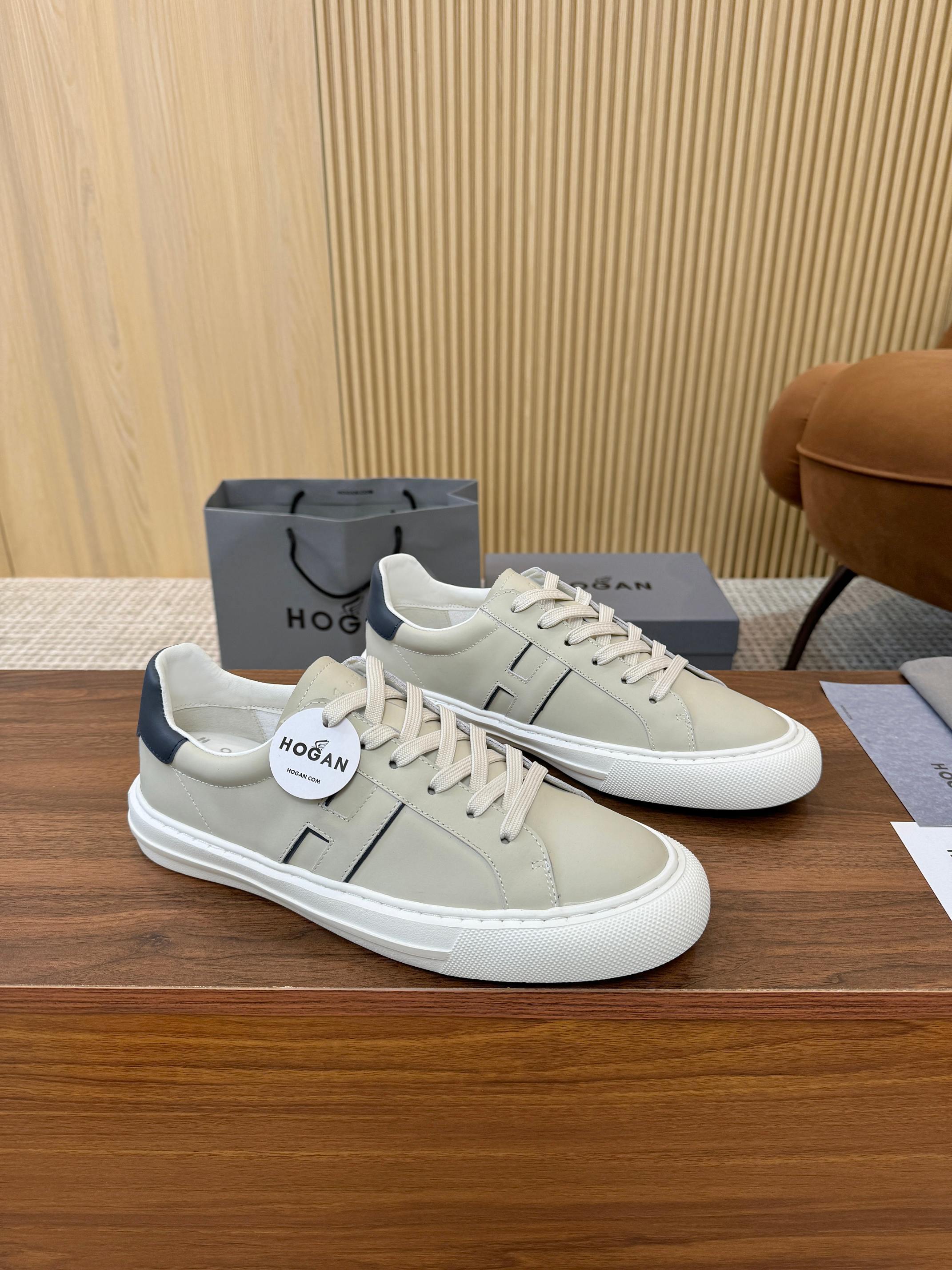 Designer Sneakers