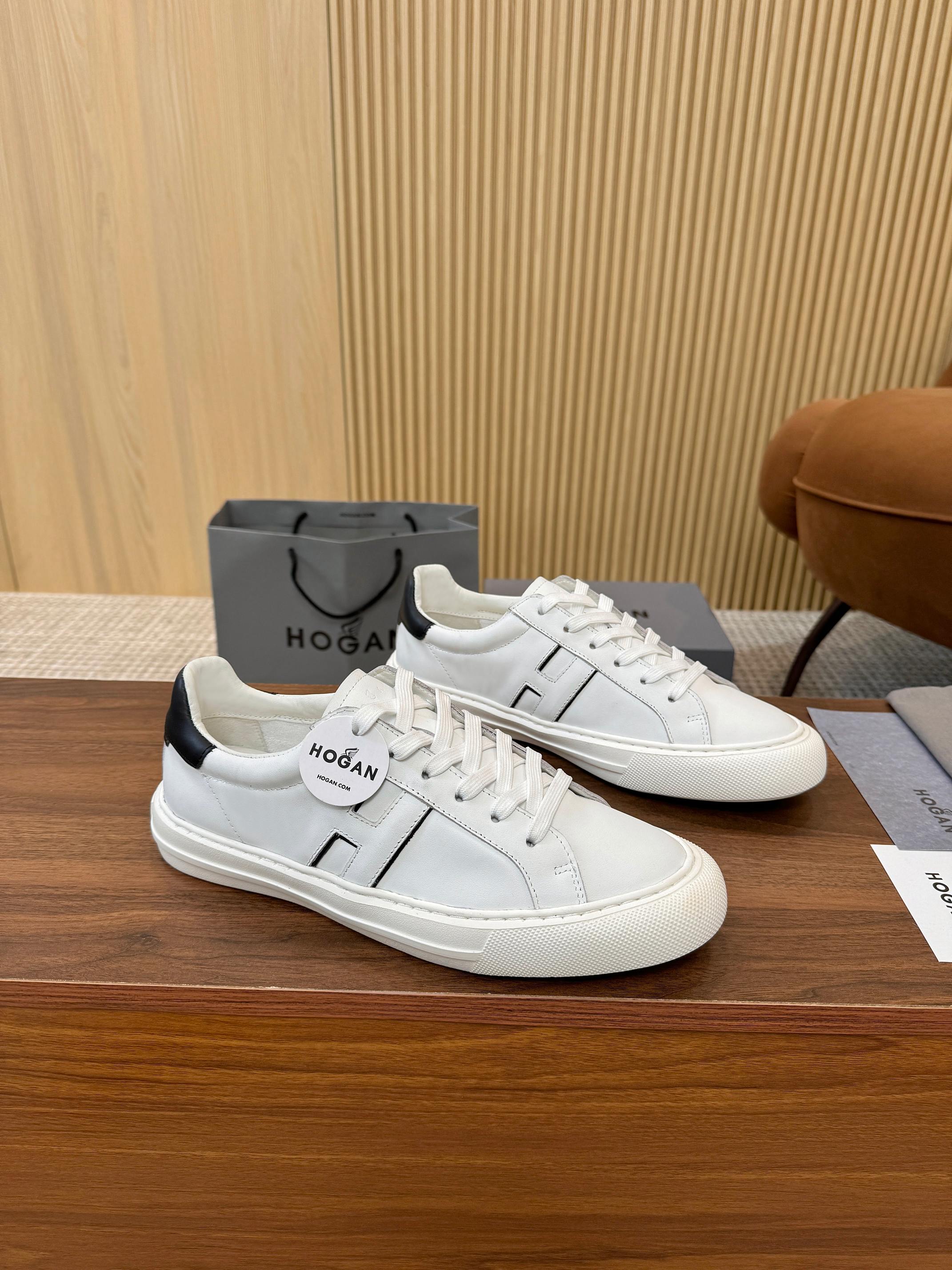 Designer Sneakers