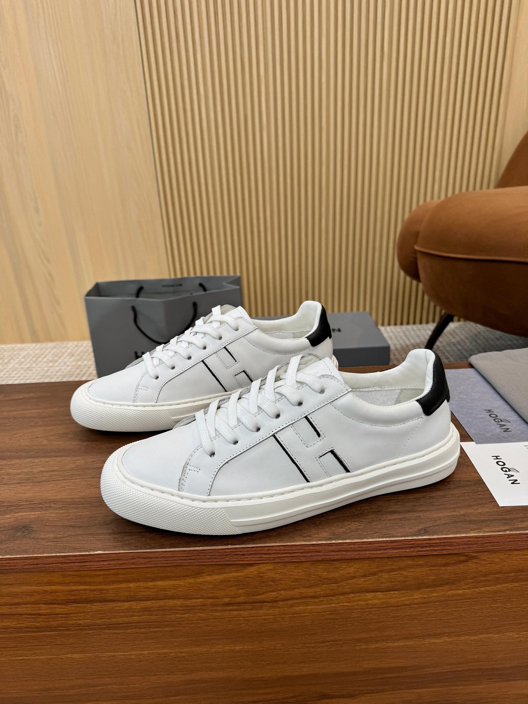 Designer Sneakers