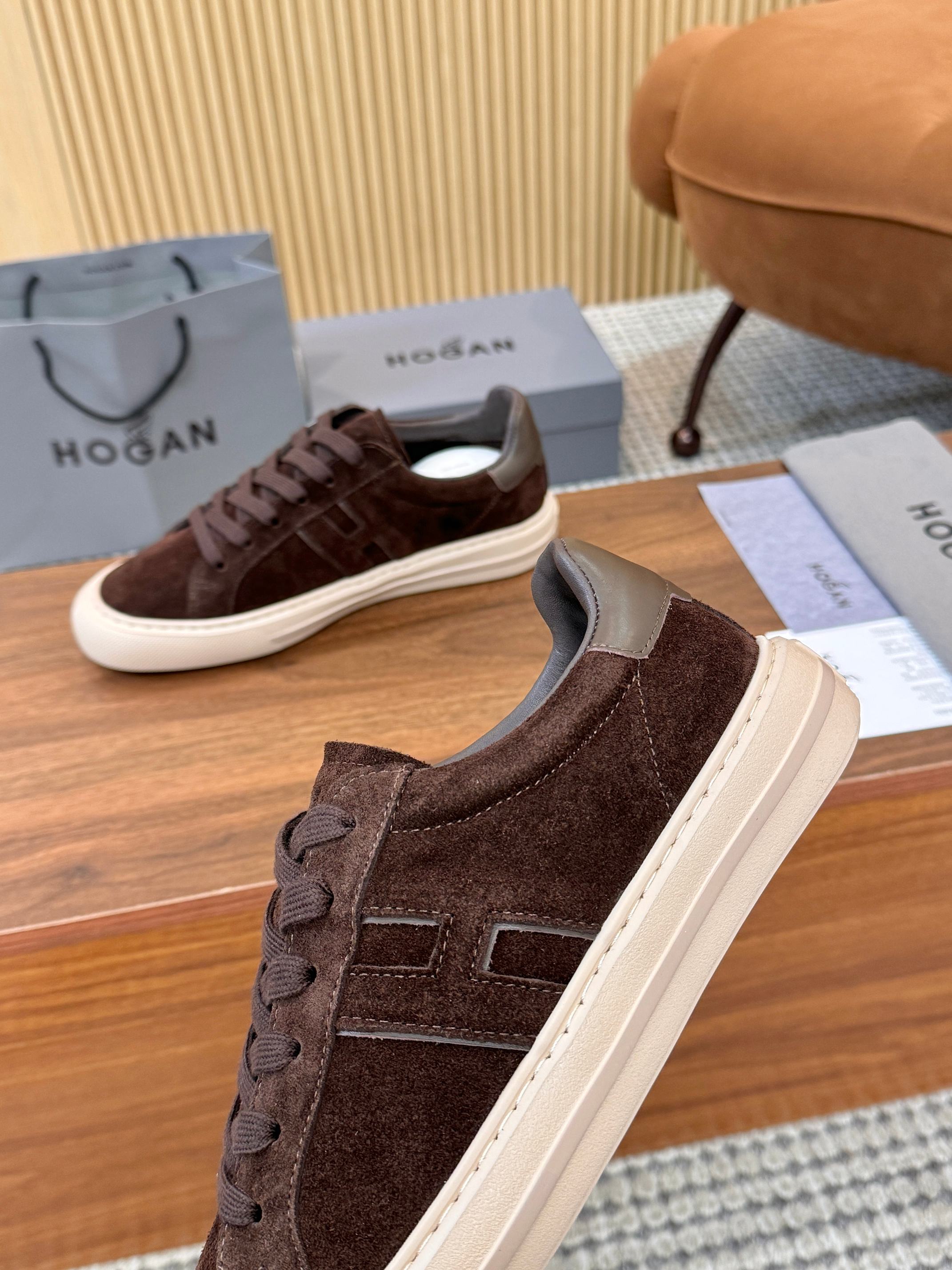Designer Sneakers