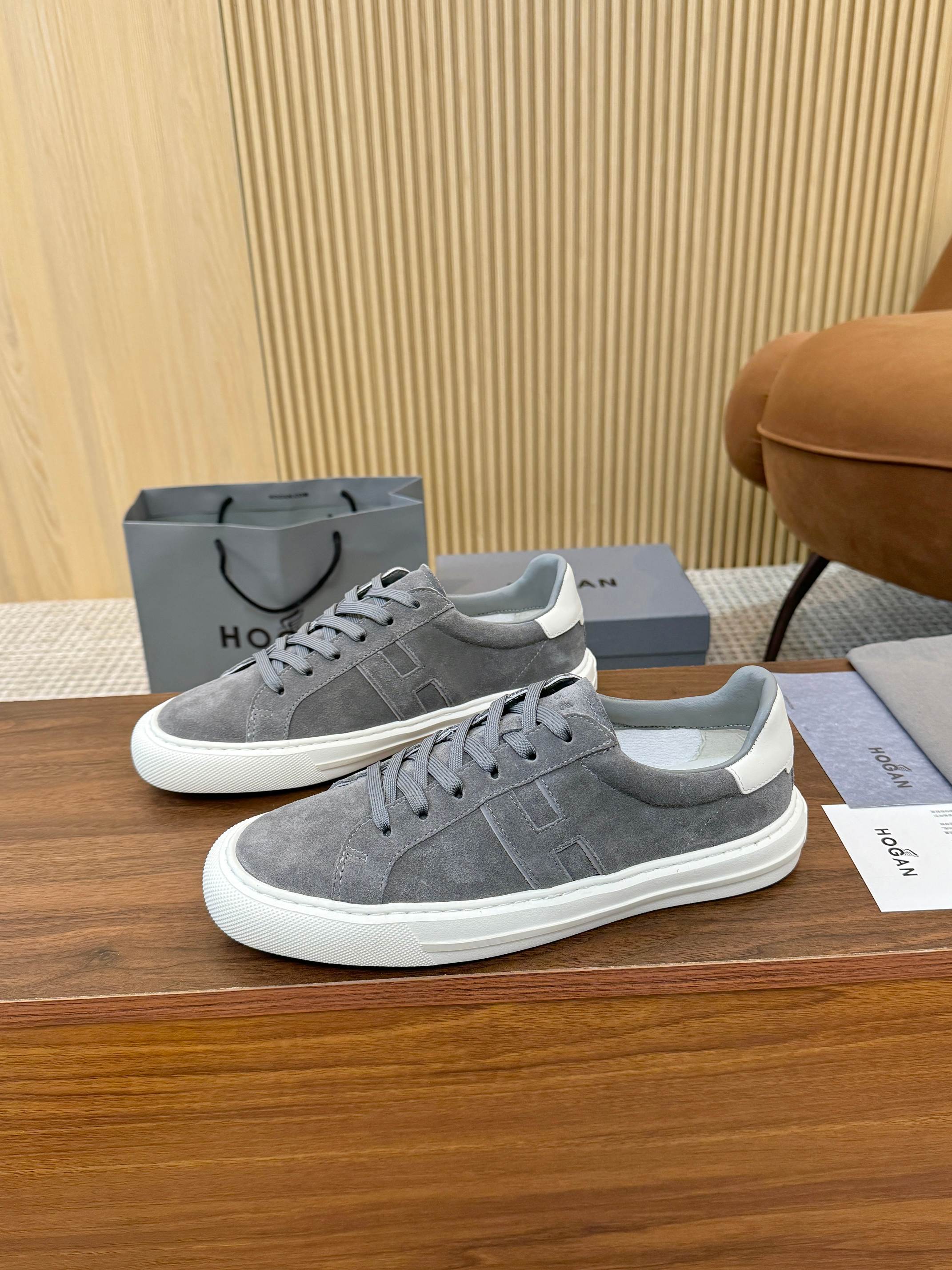 Designer Sneakers