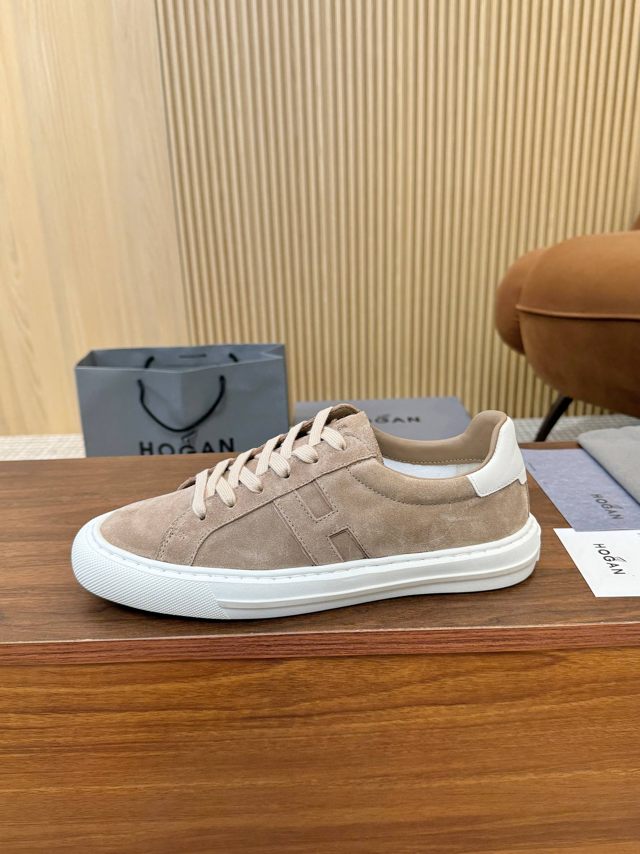 Designer Sneakers