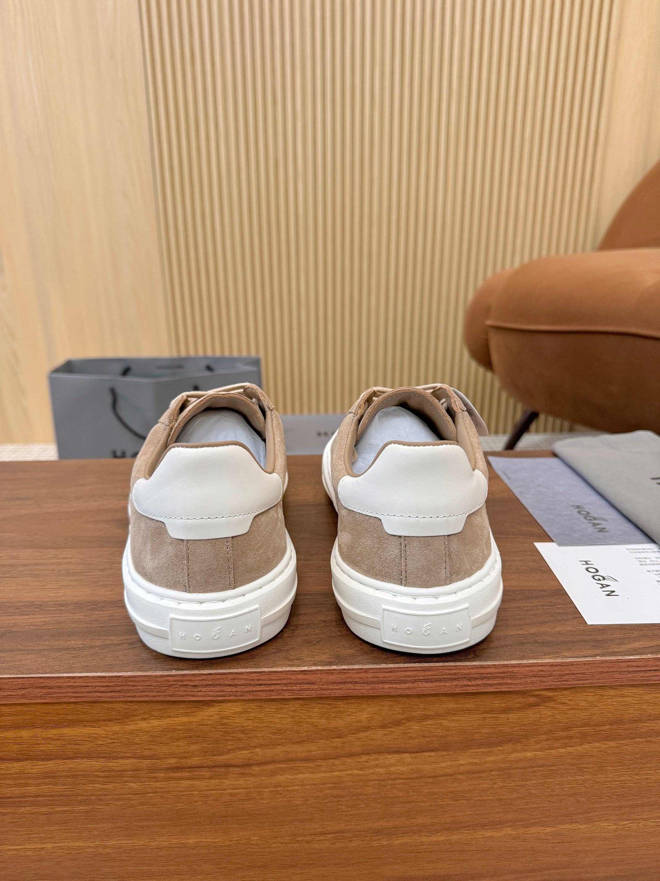 Designer Sneakers