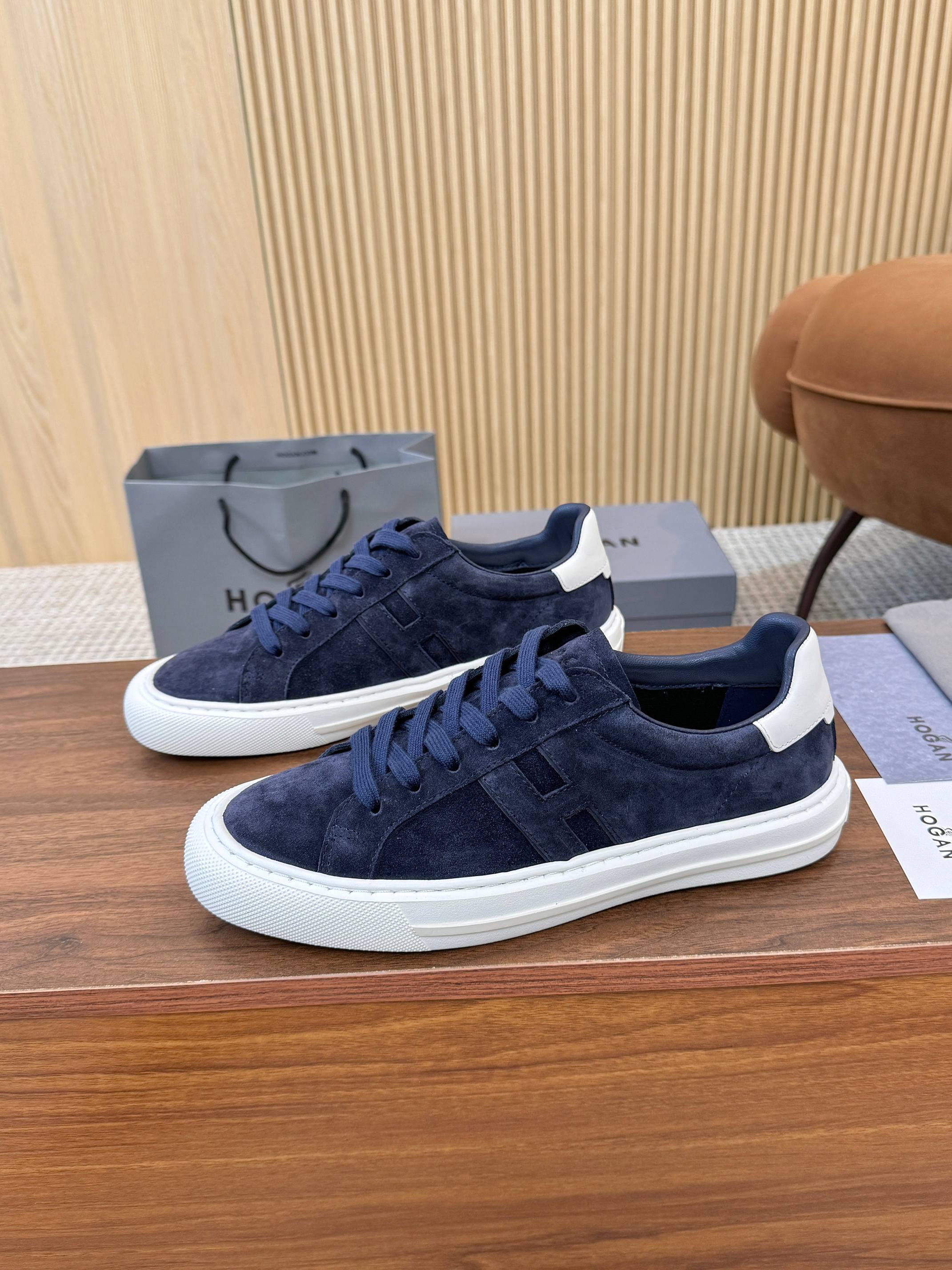 Designer Sneakers