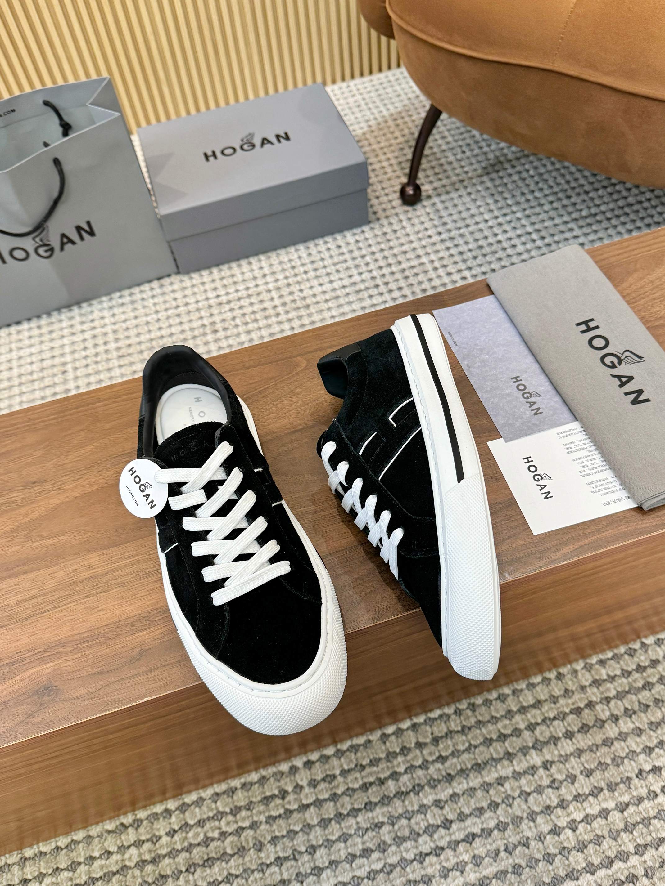 Designer Sneakers