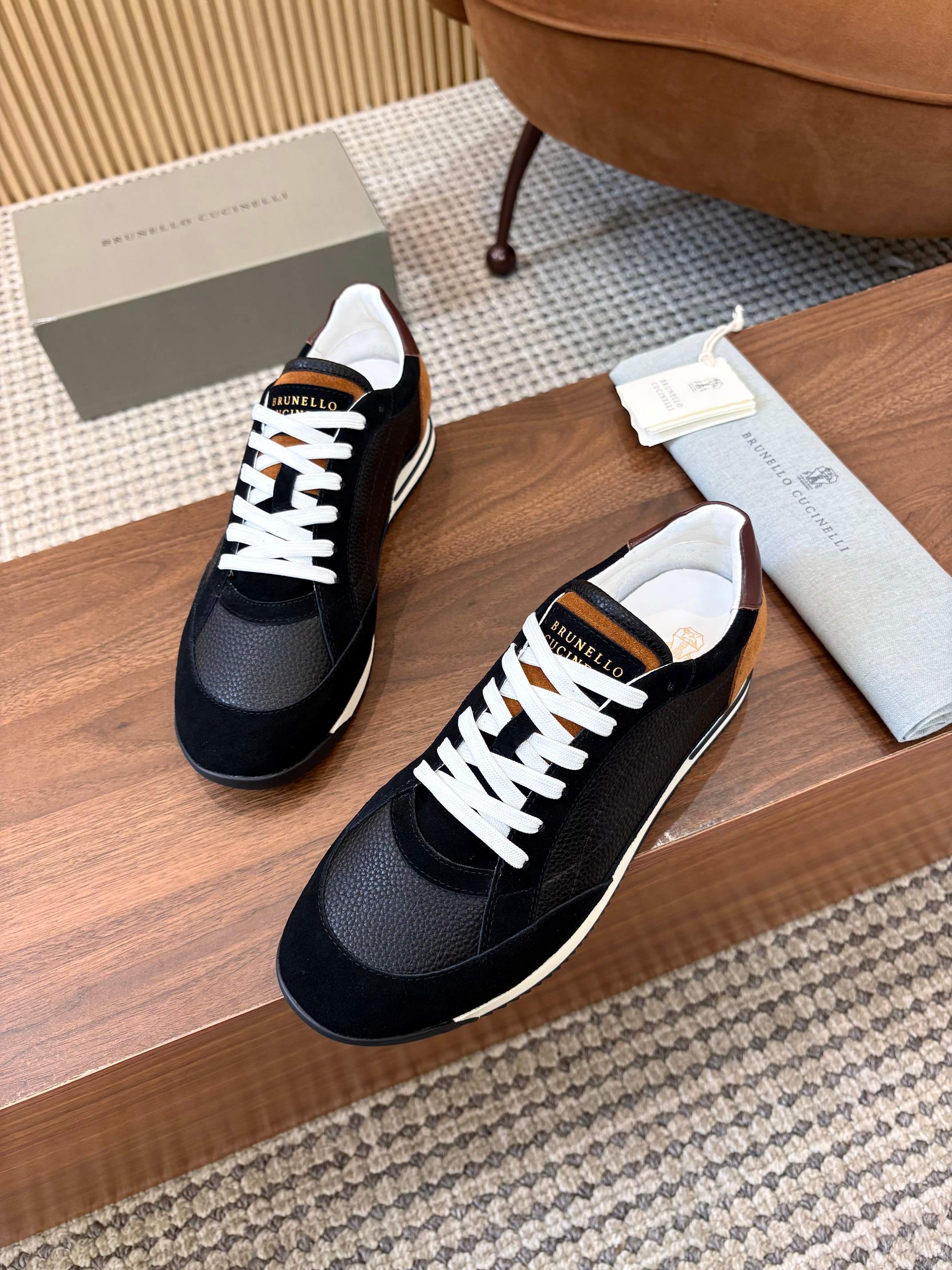 Designer Women Shoes