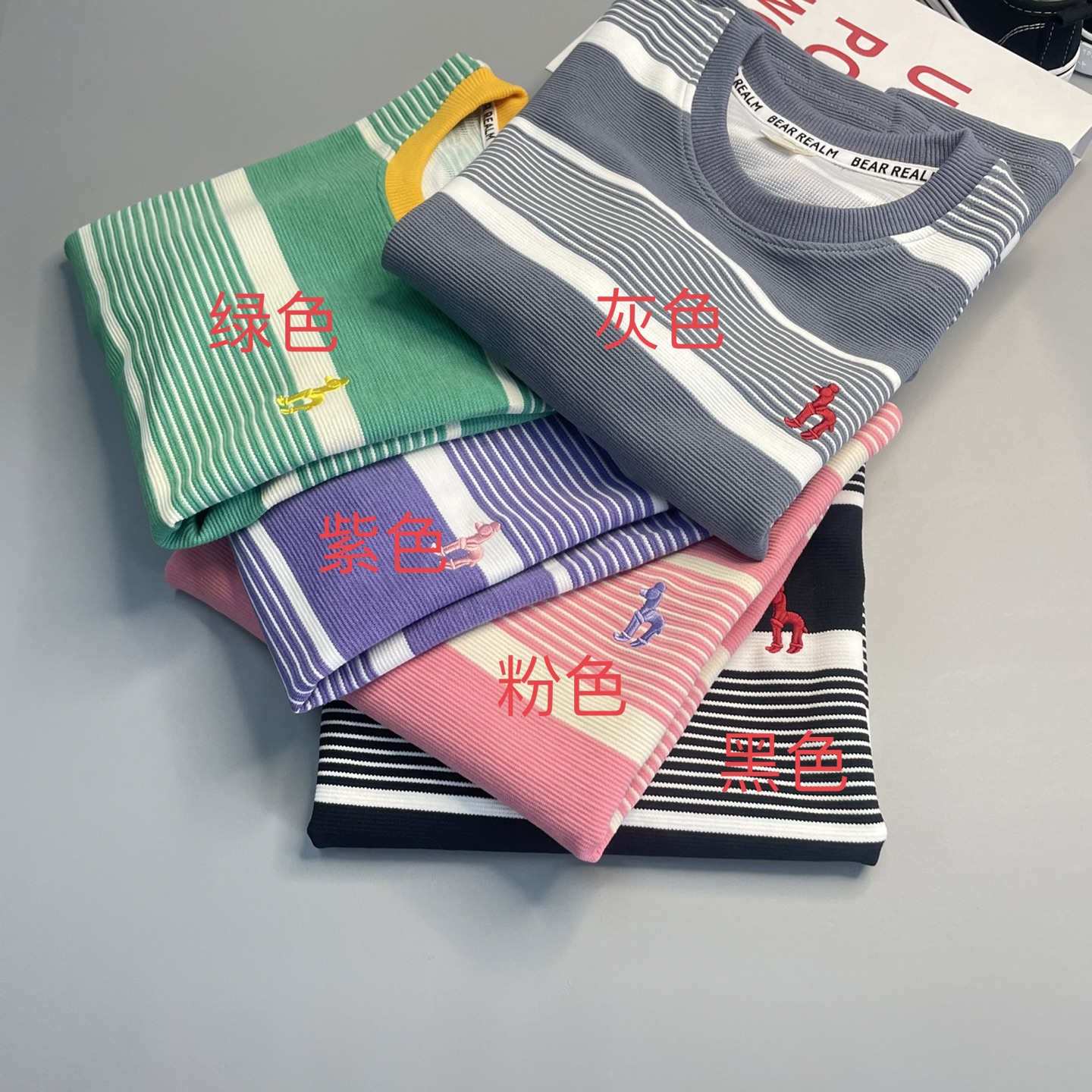 Venta rápida 69.9@ una pieza 120-170 🌿 Para la primera sudadera de la temporada, elige un estilo limpio y or…
