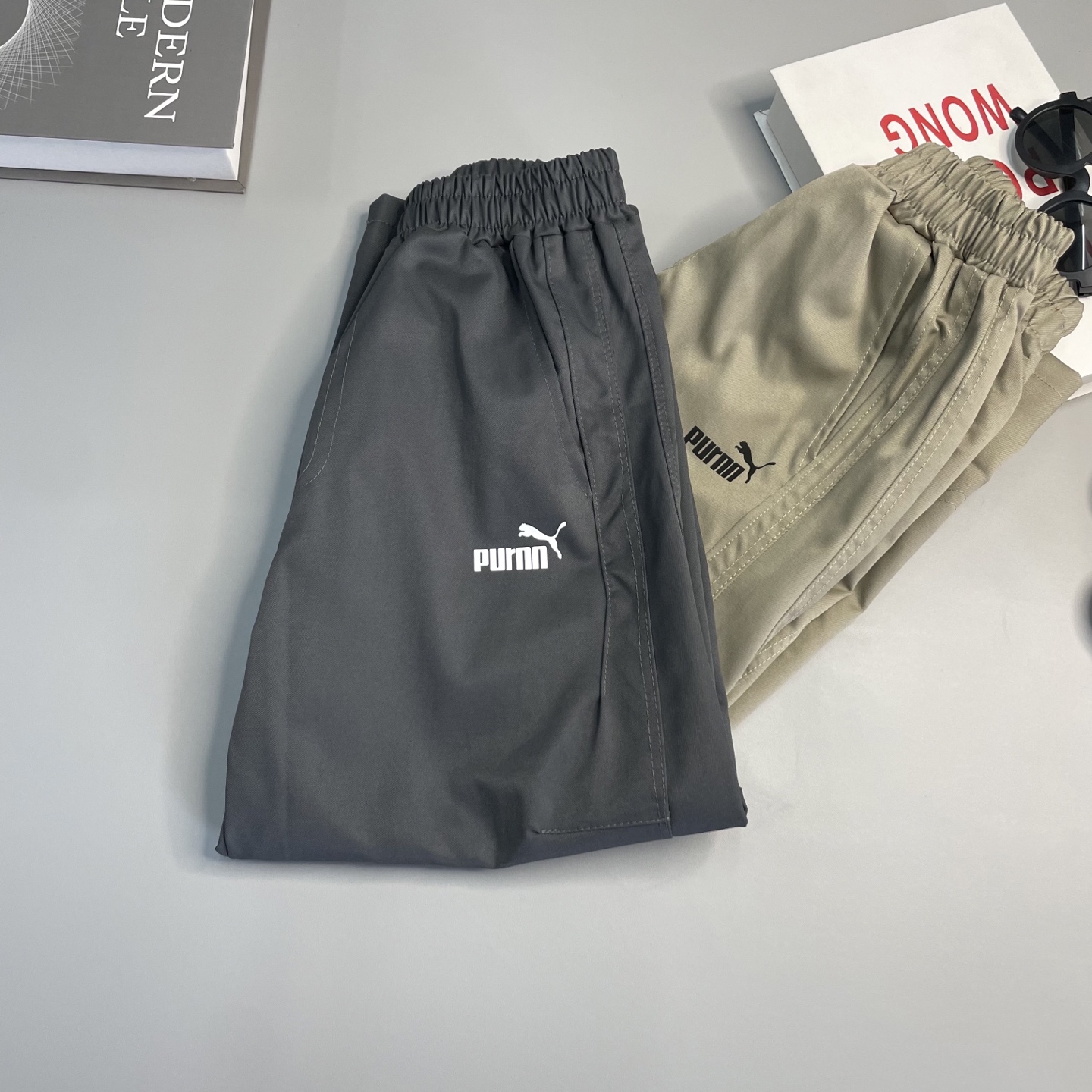 Venta rápida 89.9@una 120-170 ¡El mejor look de primavera para niños está aquí✨! ¡Estos pantalones PUMA con estampado y…