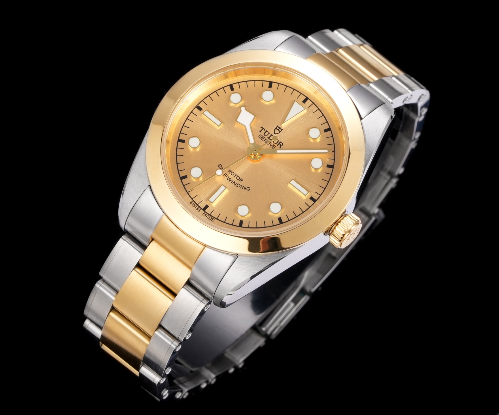 Unified 32203T Bay Series Watch Review: Classic Design, Swiss Movement, 100m Waterproof (Summary) - 图片 4