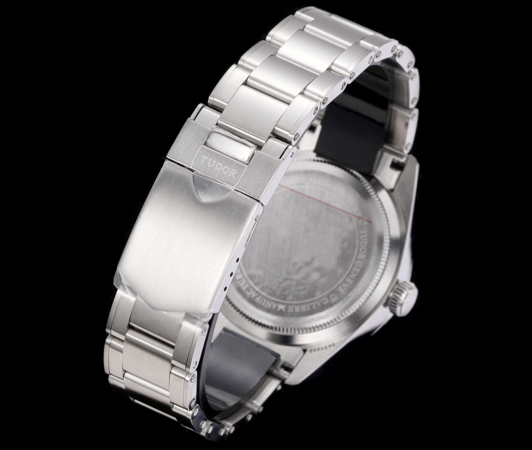 Title: Unified 32203T Bay Series Watch Summary Summary: The new Bay series watch features a polished steel case, classic design, Swiss movement, and 100m water resistance. - 图片 8