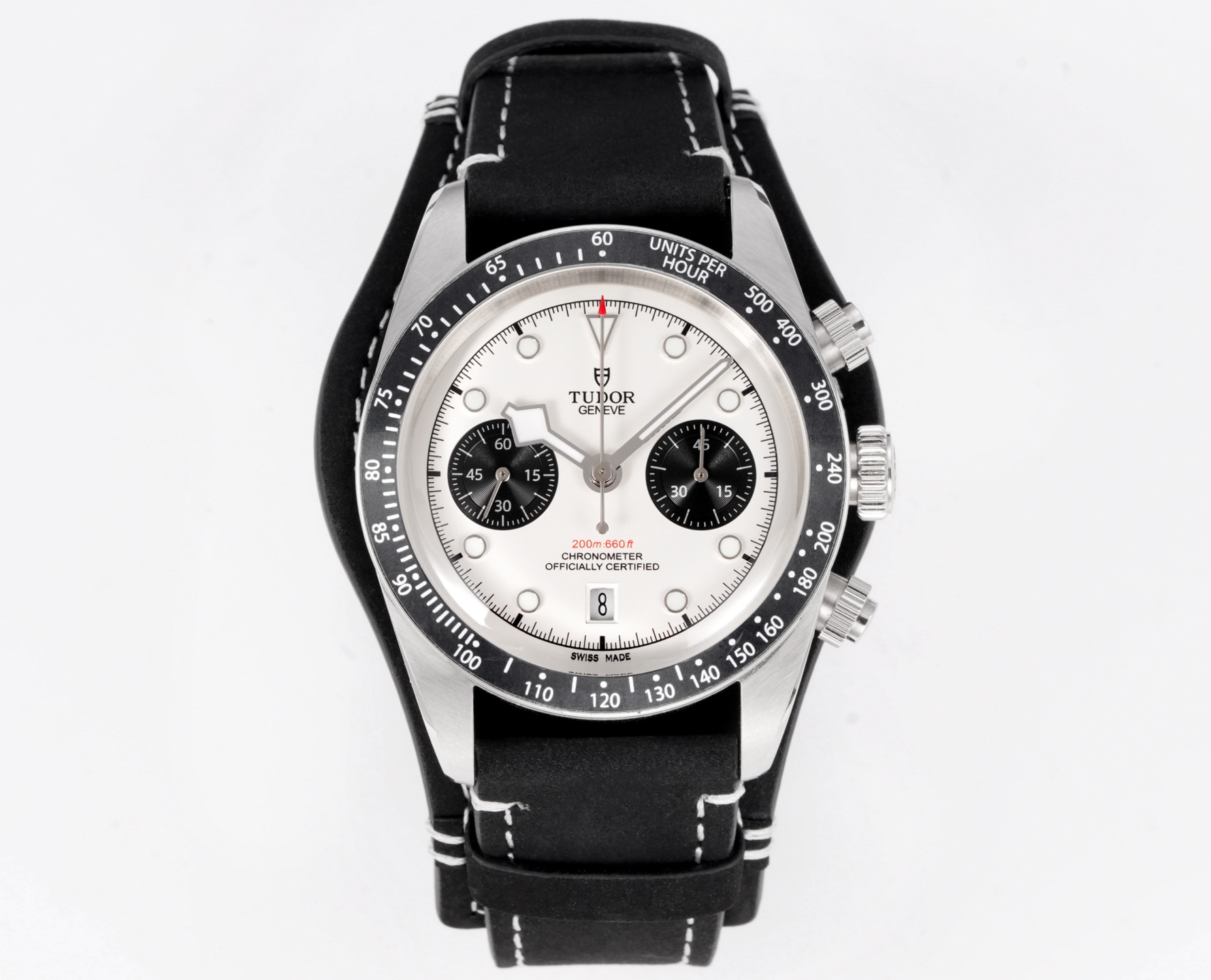 NO:339931,Unified 3T's new Tudor (TUDOR) Black Bay Chrono series is a hybrid watch that combines the traditional and racing chrono functions of diving watches, known for its retro aesthetics and modern technology. The following is the main features and models of the series. Design inspiration and style - **Retro elements**Dial design is inspired by the era Tudor diving watch and the iconic 