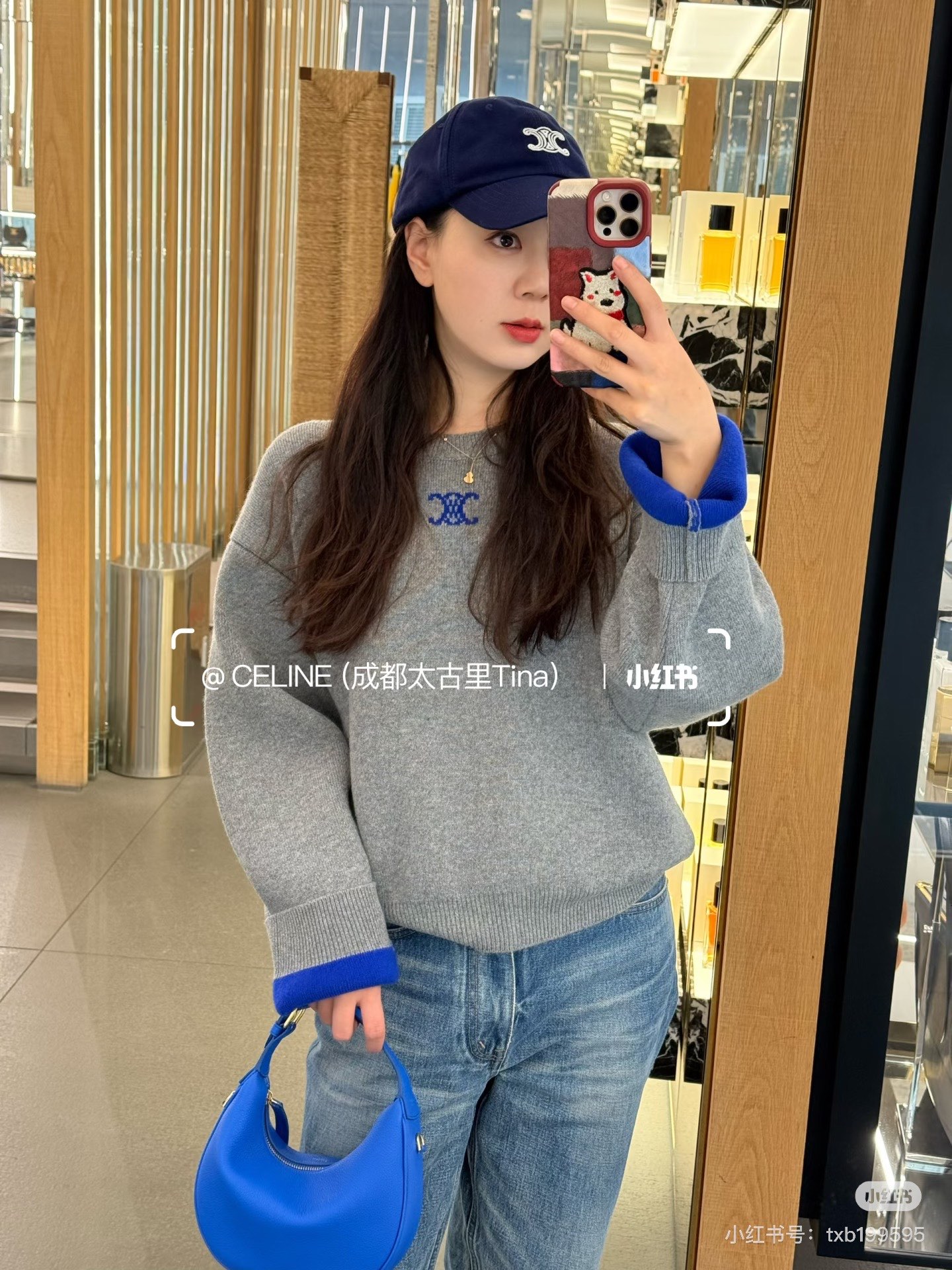 NO:658877,The Celine logo embroidered round neck sweater is embellished with the classic logo pattern on the chest, and the contrasting logo embroidery pattern highlights the brand's unique personality ~ Exclusively customized imported yb sheep wool blend material, the whole piece has a great sense of weight, and it has a lazy and relaxed feeling when matched casually!  The same version for men and women, versatile and easy to choose, 1:1 awesome version, the latest single product for early autumn, look for the exclusive high version, in stock SML,,celine,sweaters,alexander wang19860909Celine徽标刺绣圆领毛衣胸前经典徽标图案点缀,撞色徽标刺绣图案彰显品牌独有的个性魅力～ 独家定制进口yb绵羊毛混纺材质,整件分量感超赞,随意搭配都有慵懒松弛感！男女同款版型百搭不挑人闭眼冲1:1超赞版型,早秋最新单品,认准独家高版本 现货 SML,,celine,sweaters,alexander wang,Women's clothing